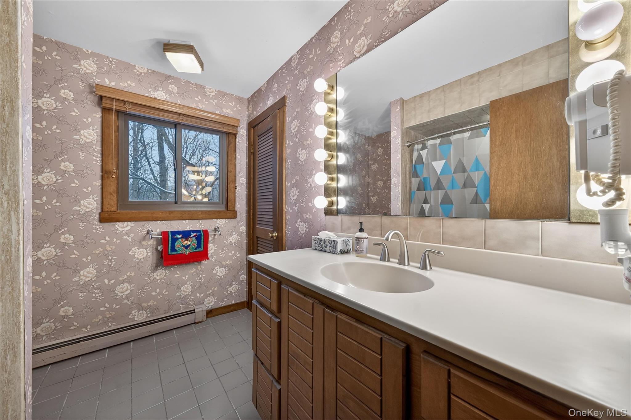 Single Family Kings Point Lane Orange County, NY 10992, MLS-940251-4