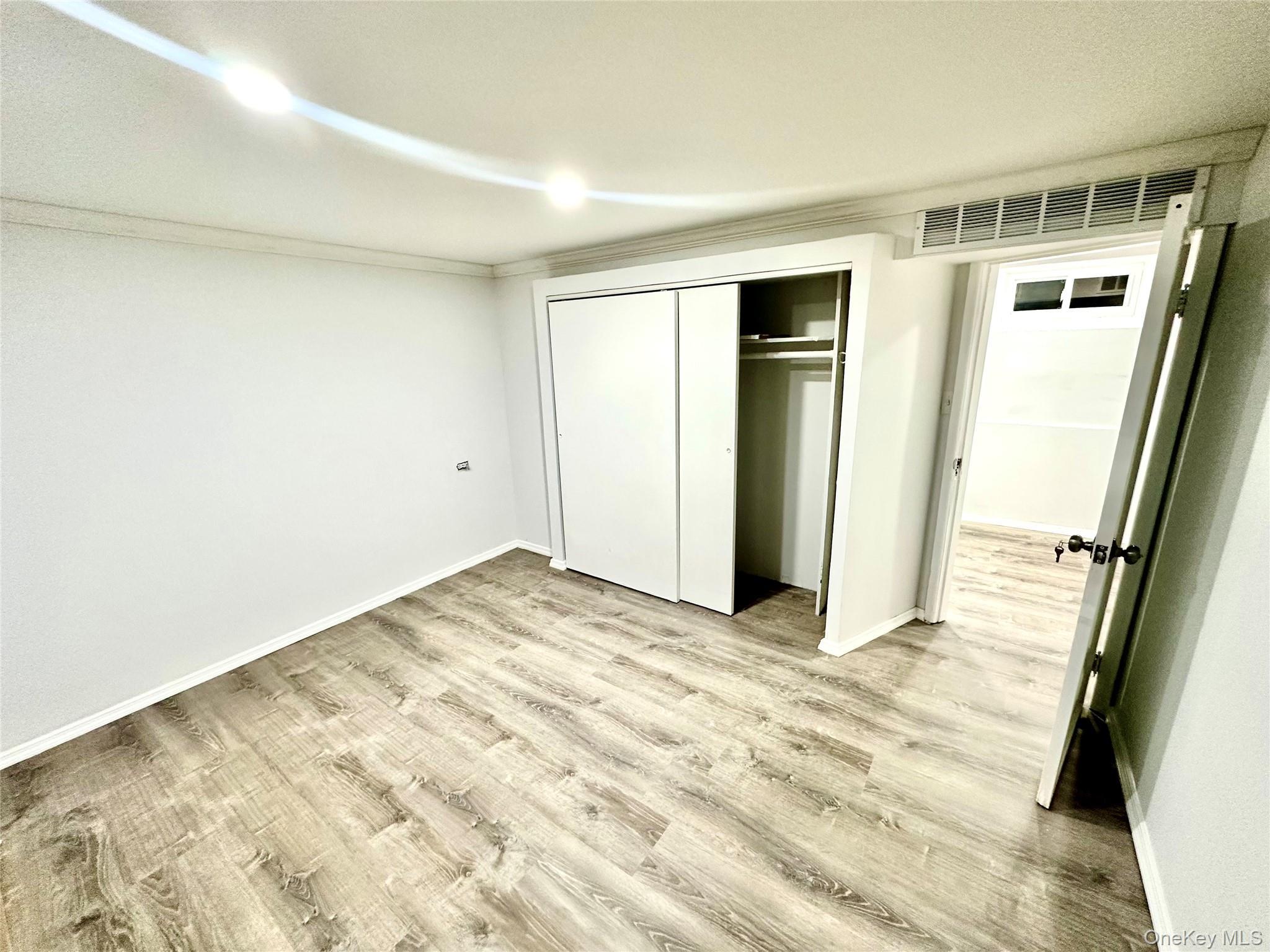 Single Family 231st  Queens, NY 11413, MLS-940255-26