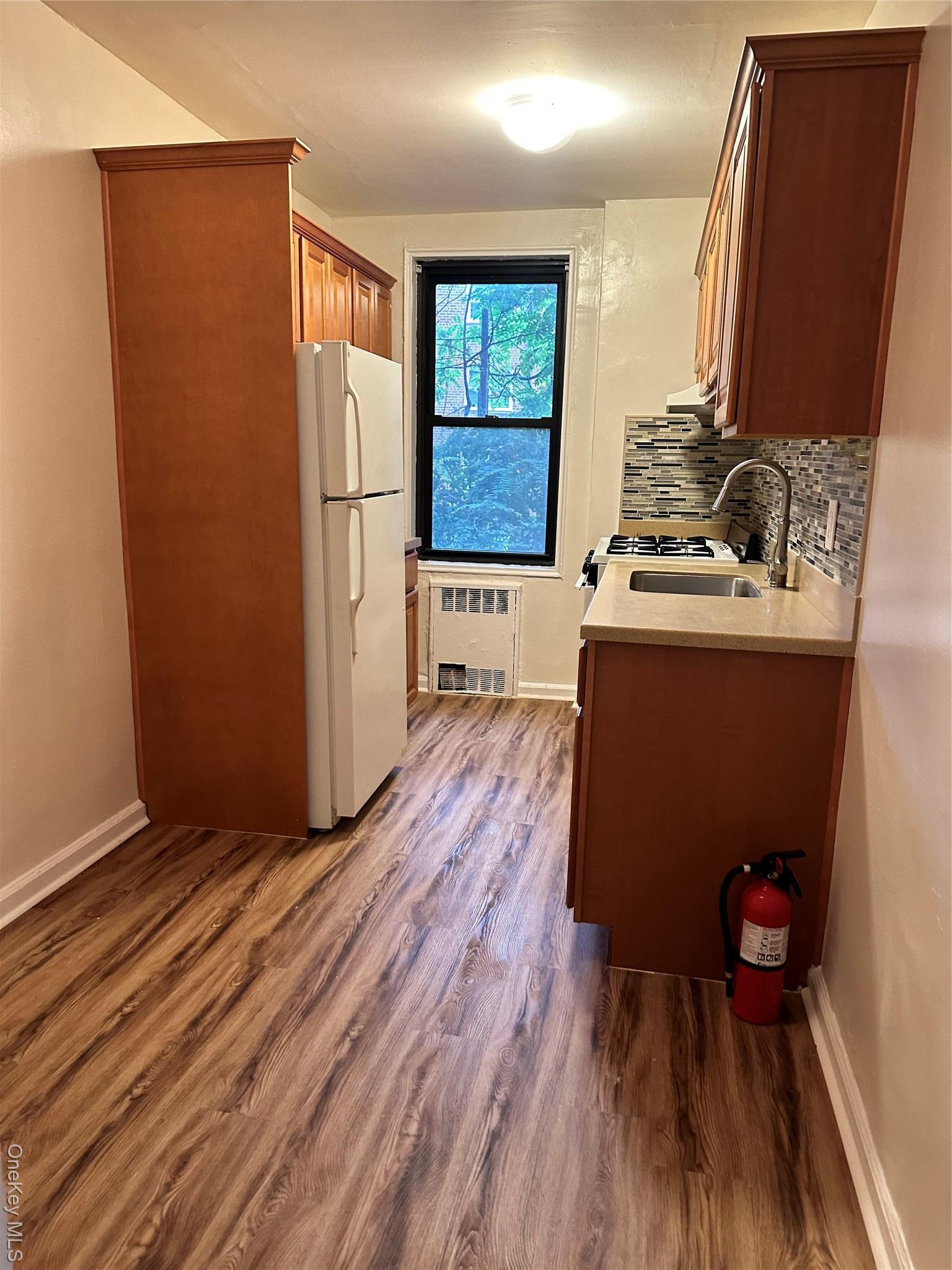 Coop 72  Queens, NY 11367, MLS-940269-14