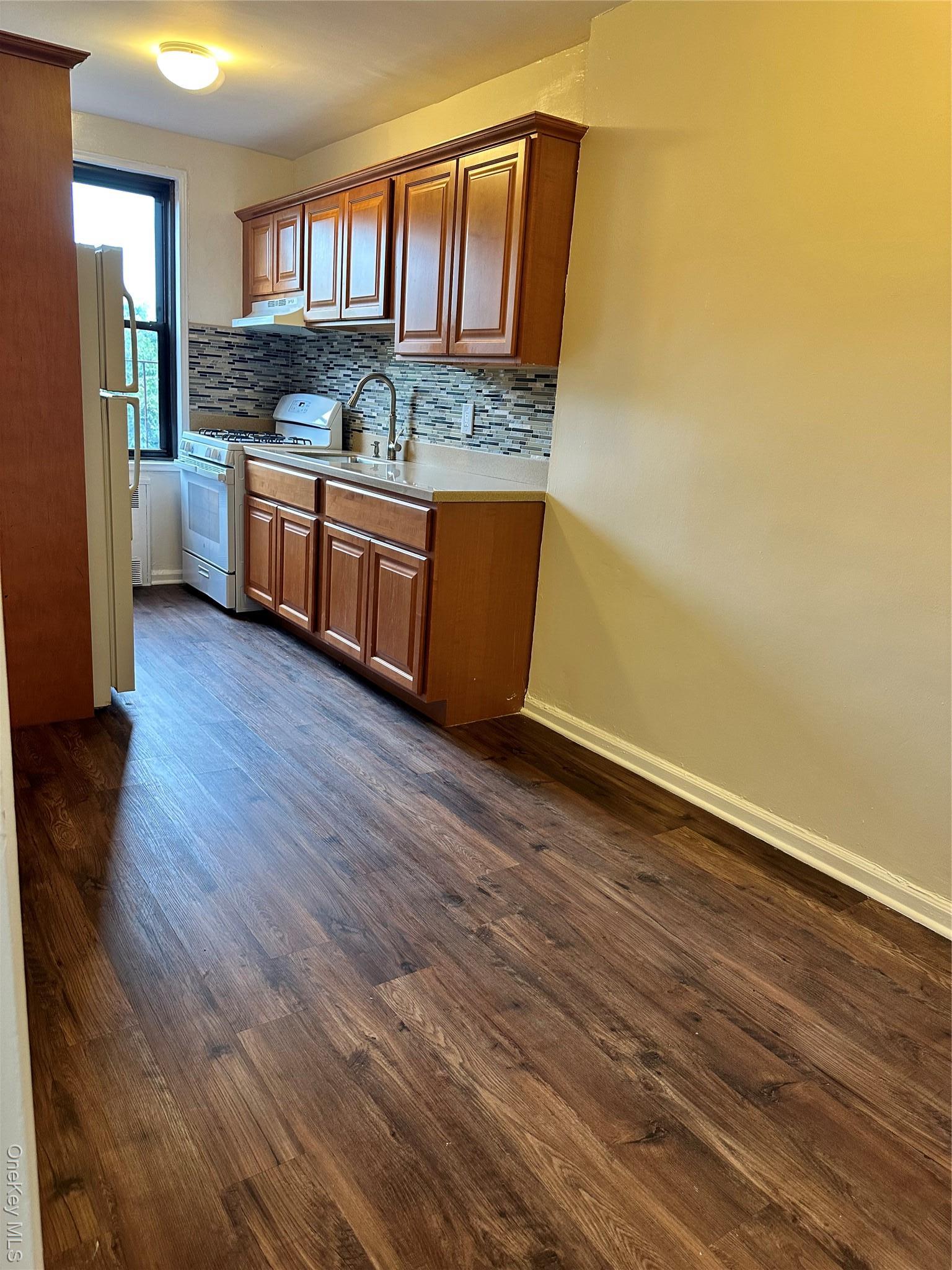 Coop 72 Queens, NY 11367, MLS-940269-6