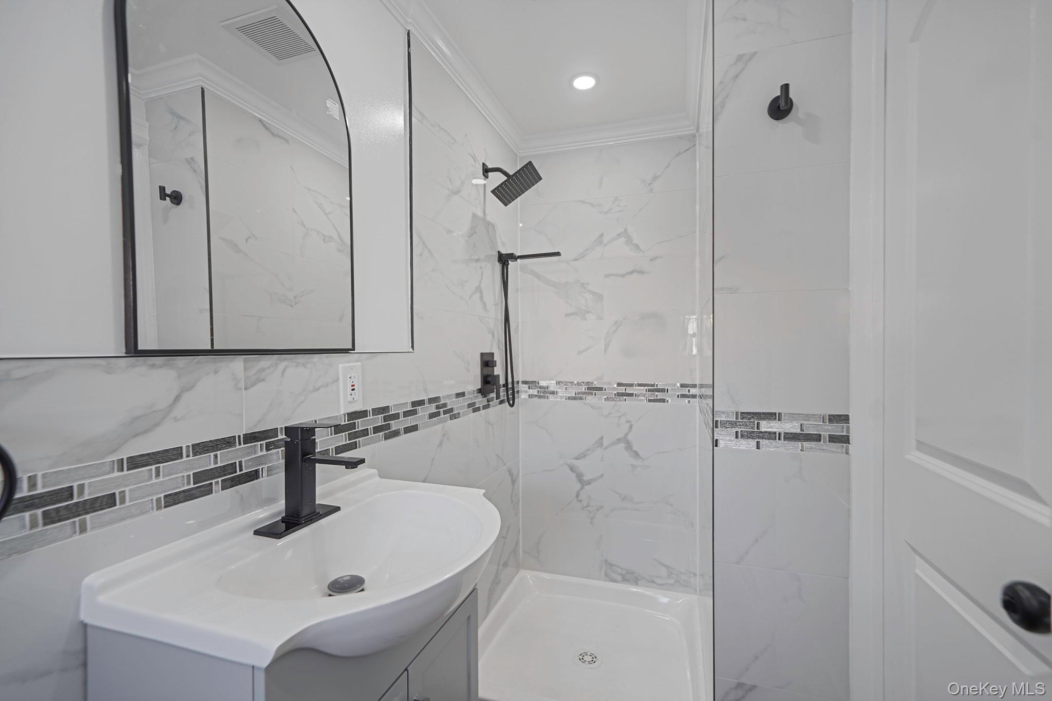 Single Family 118th  Queens, NY 11434, MLS-940278-11