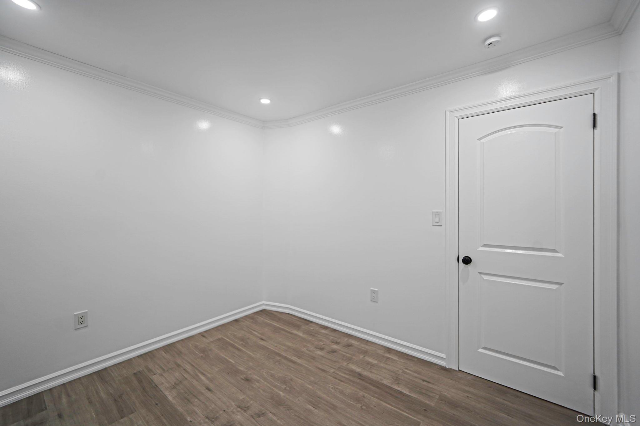 Single Family 118th  Queens, NY 11434, MLS-940278-7