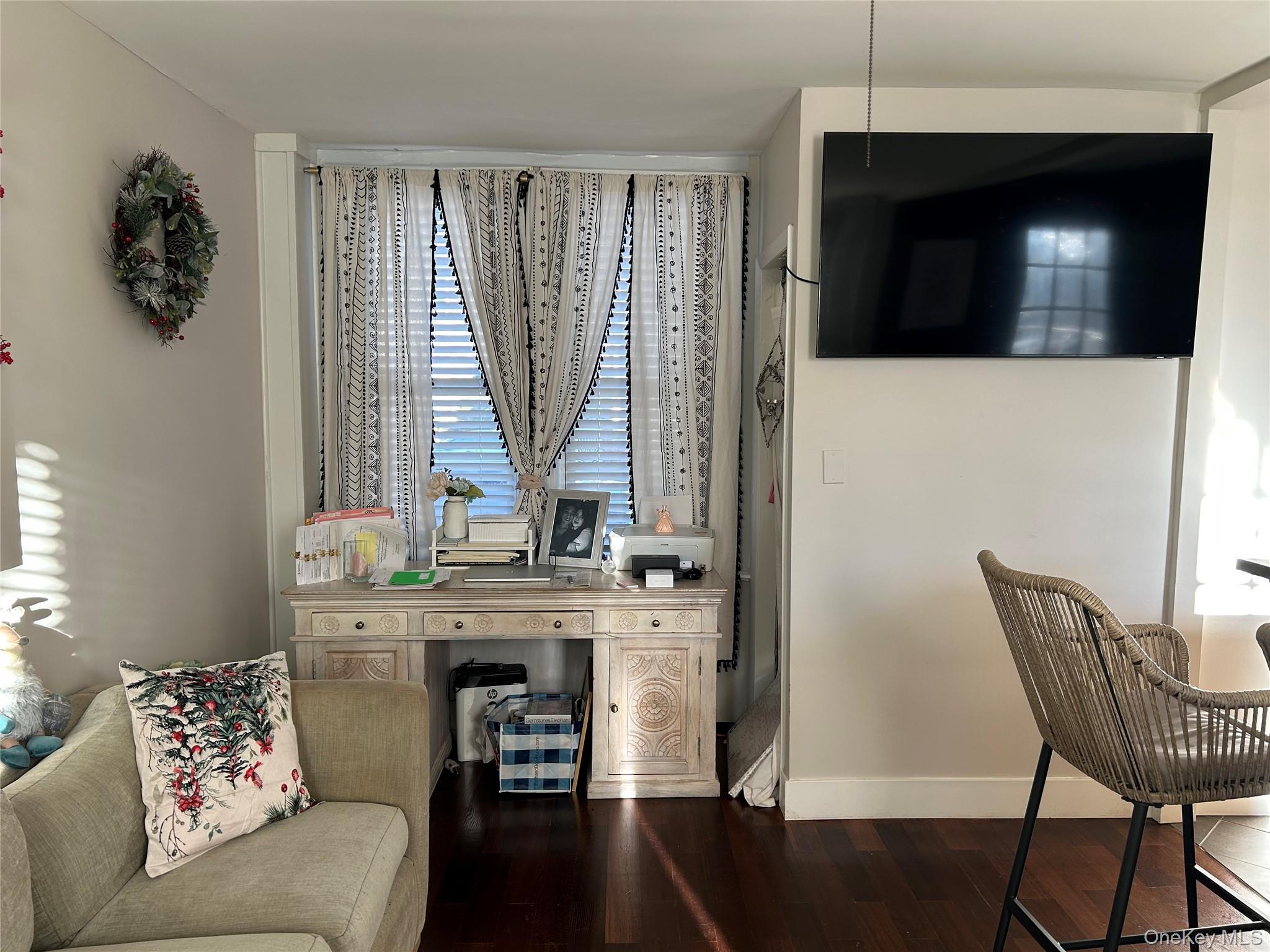 Single Family Calhoun Bronx, NY 10465, MLS-940304-8