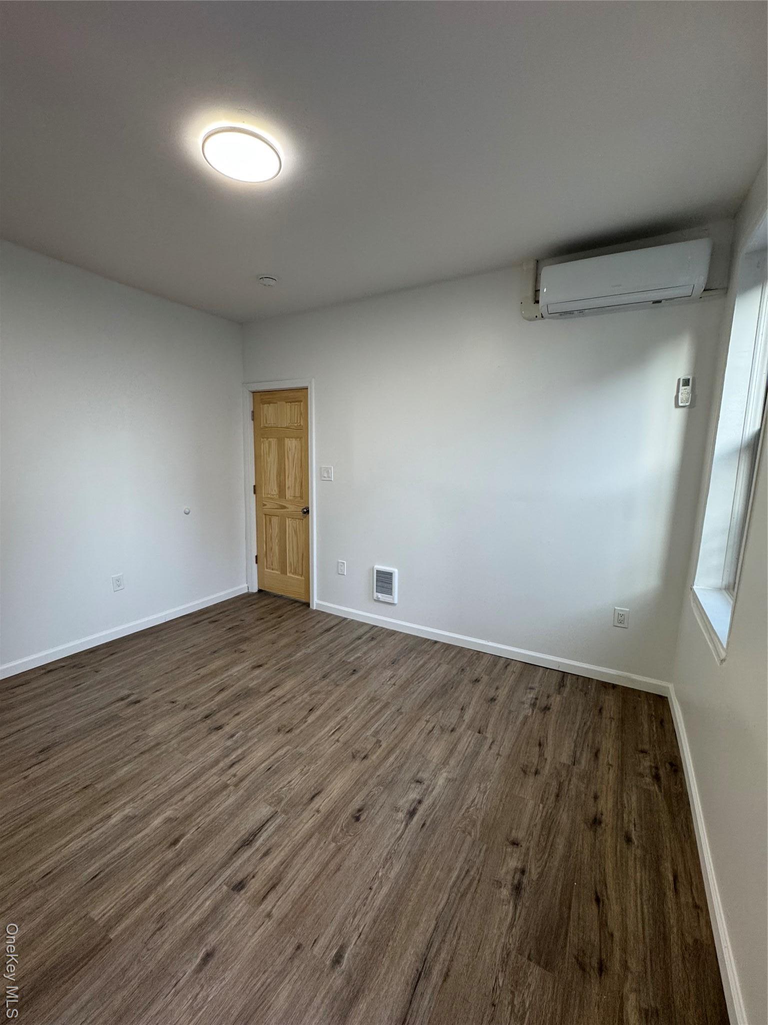 Apartment Mermaid  Brooklyn, NY 11224, MLS-940328-4