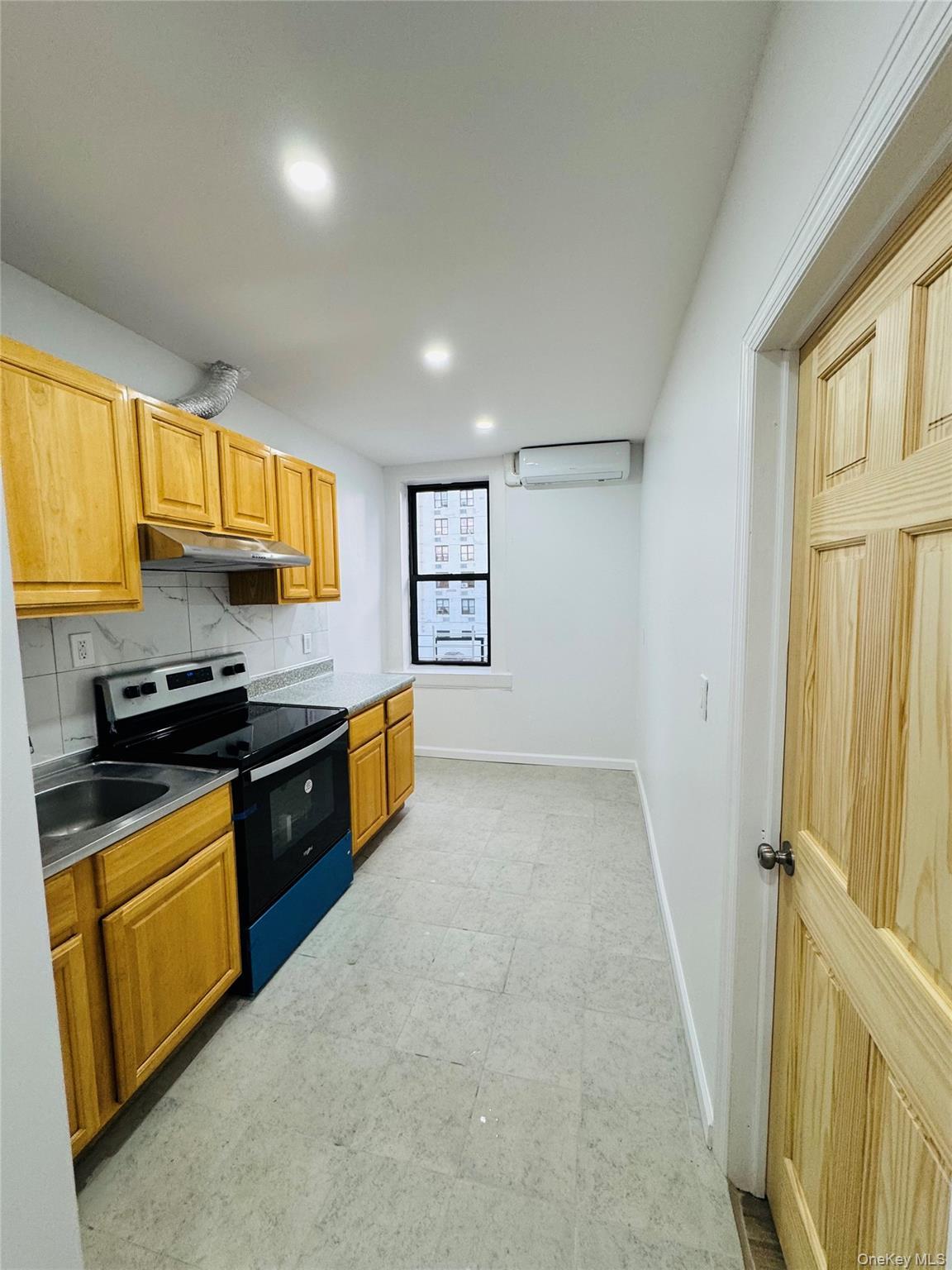 Apartment Mermaid  Brooklyn, NY 11224, MLS-940328-7