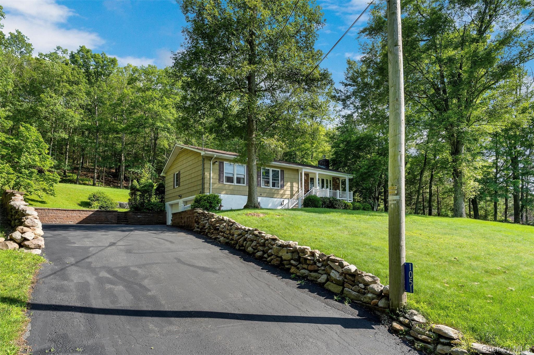 Single Family South  Sullivan County, NY 12790, MLS-940353-6