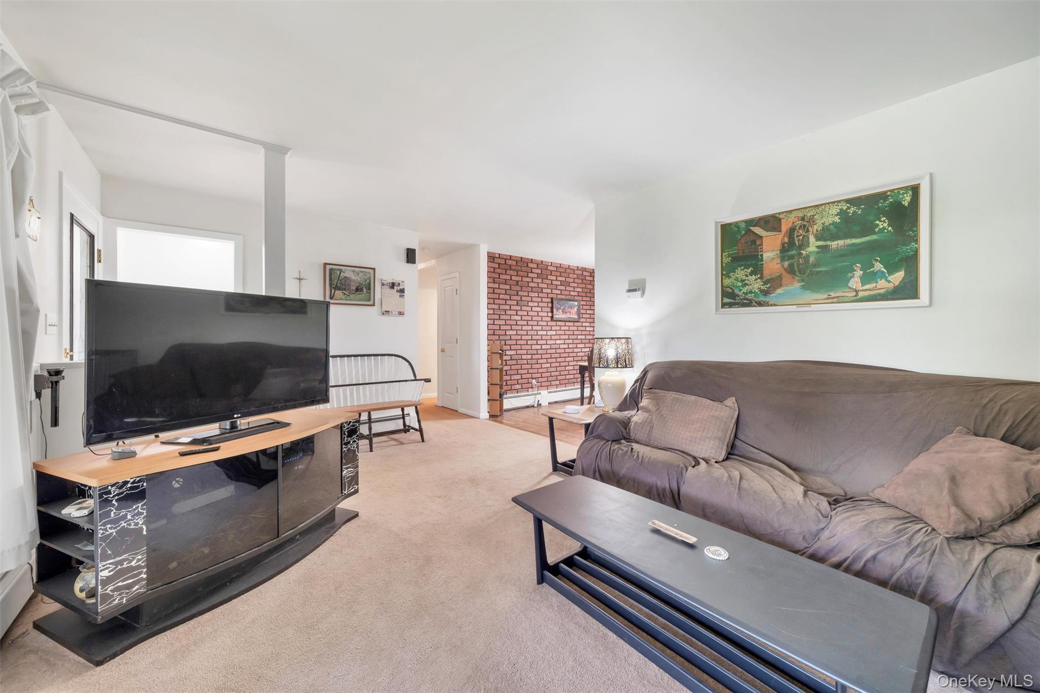 Single Family South  Sullivan County, NY 12790, MLS-940353-9