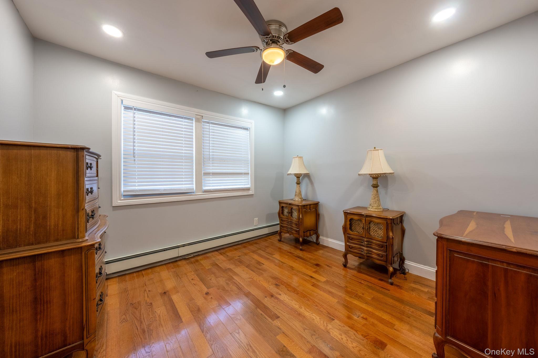 Single Family 221st  Queens, NY 11411, MLS-940369-16