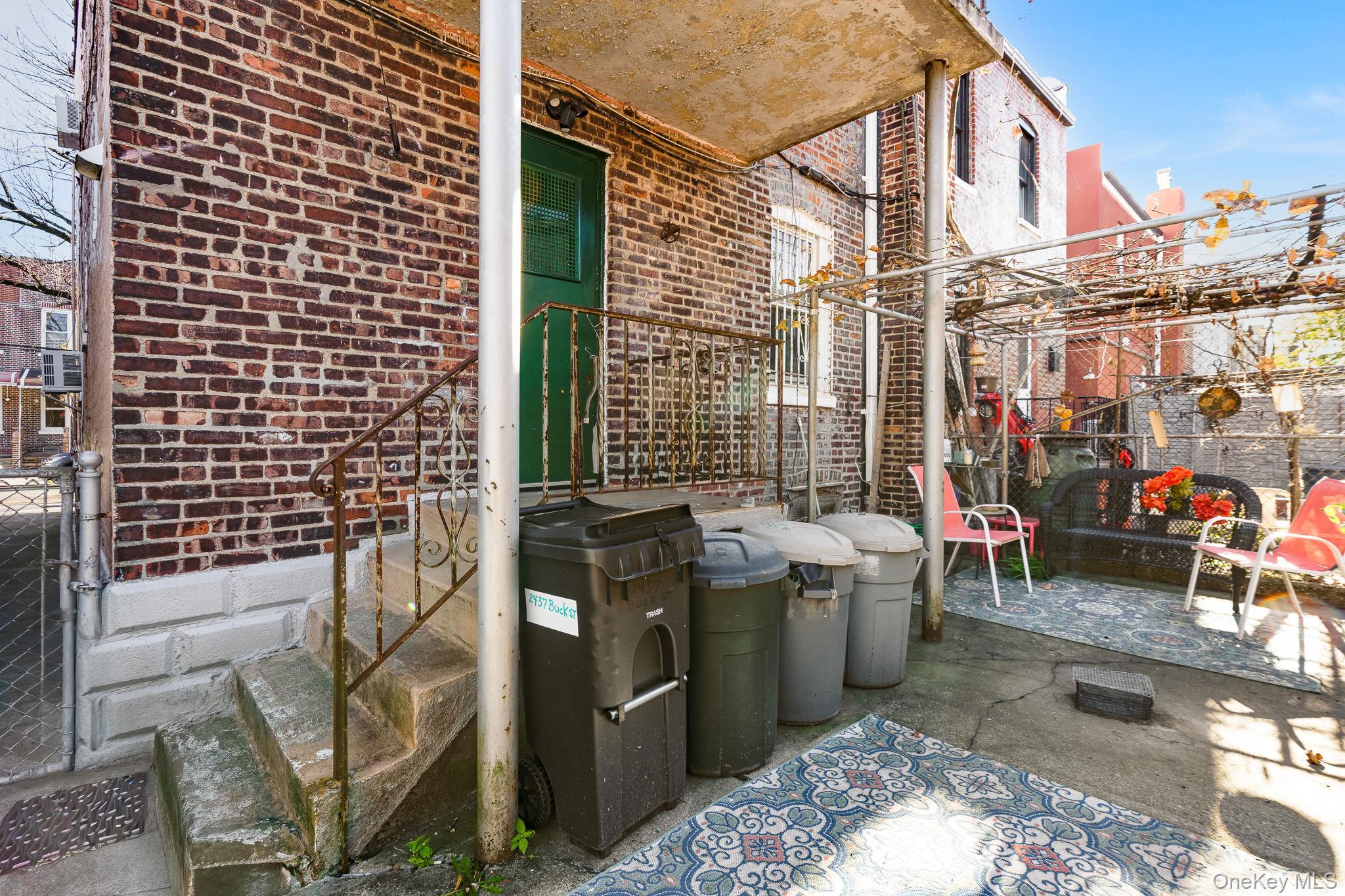 Single Family Buck  Bronx, NY 10461, MLS-940379-15