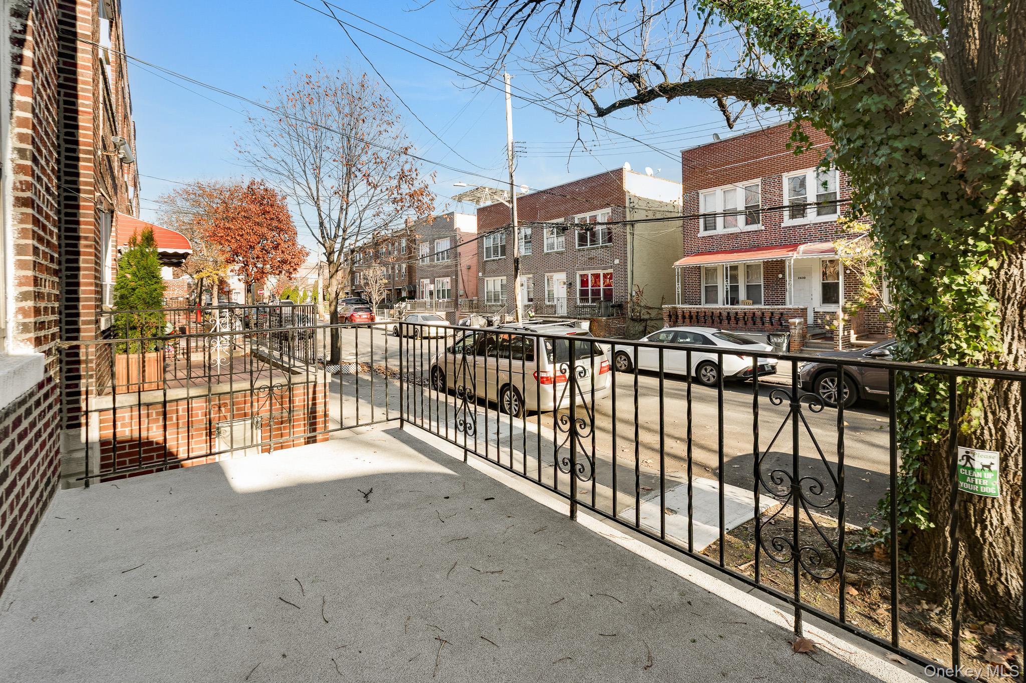 Single Family Buck  Bronx, NY 10461, MLS-940379-4