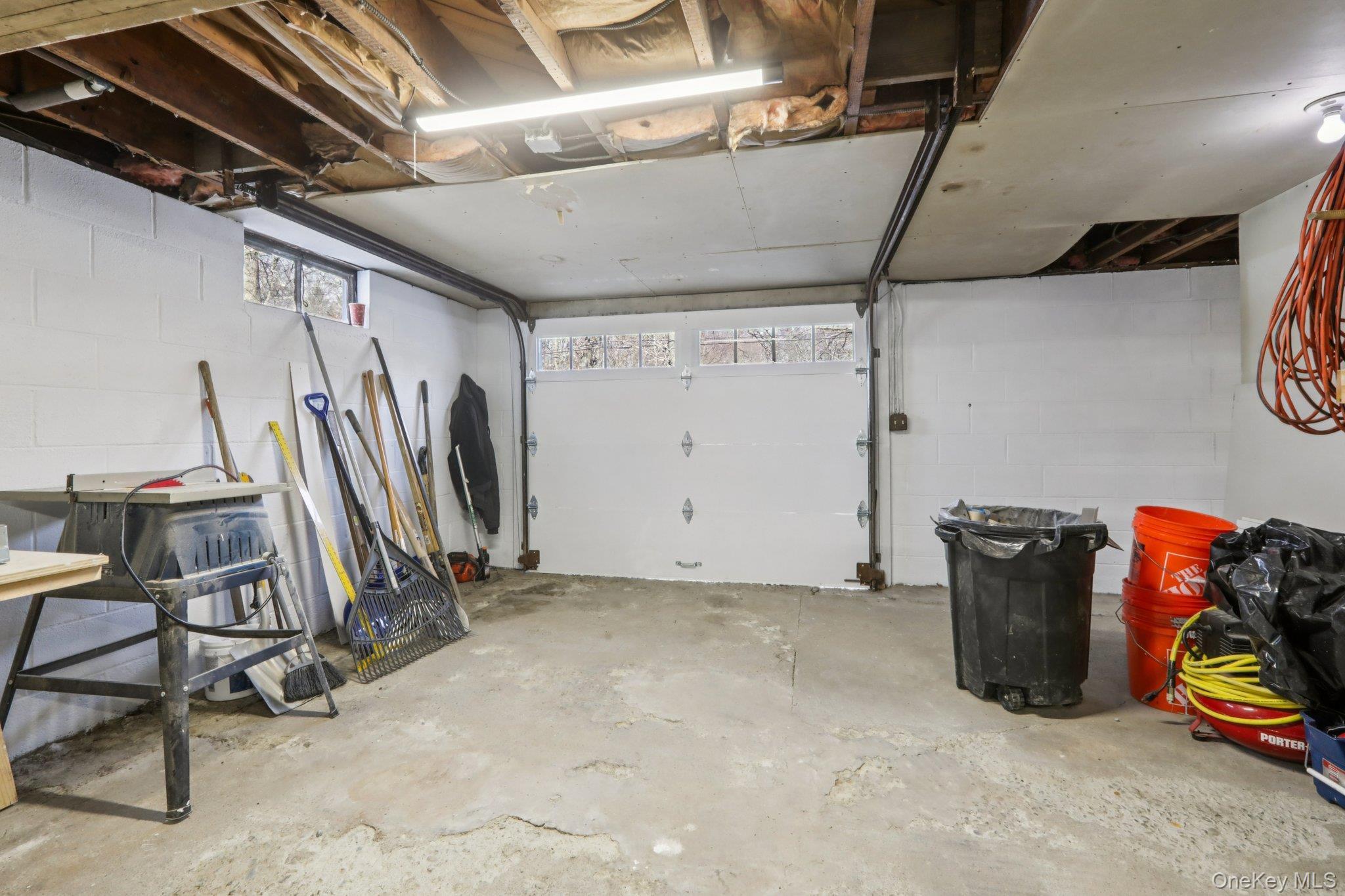 Single Family Smithtown  Dutchess County, NY 12524, MLS-940401-37