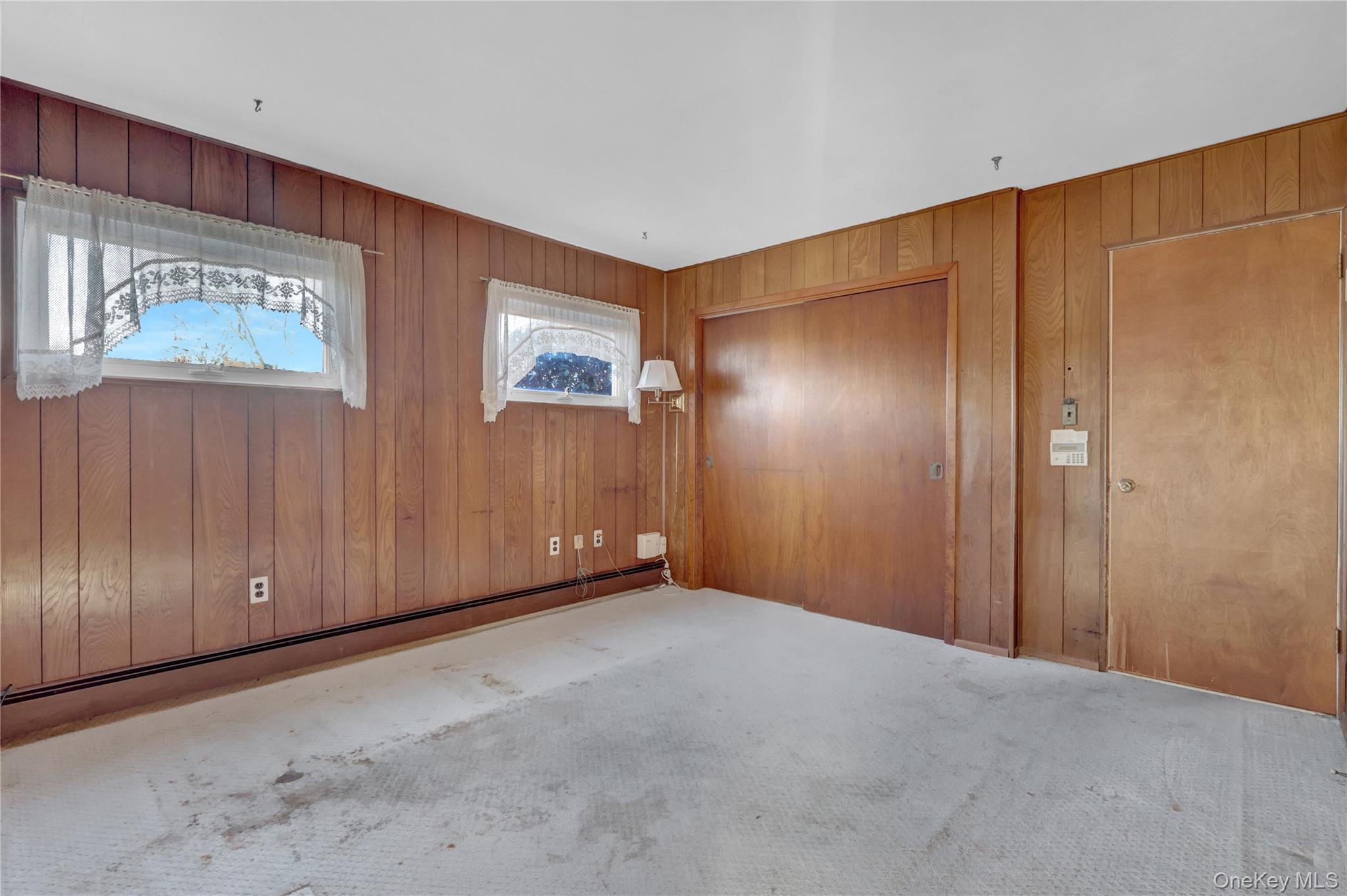 Single Family Welcome Nassau County, NY 11793, MLS-940403-17