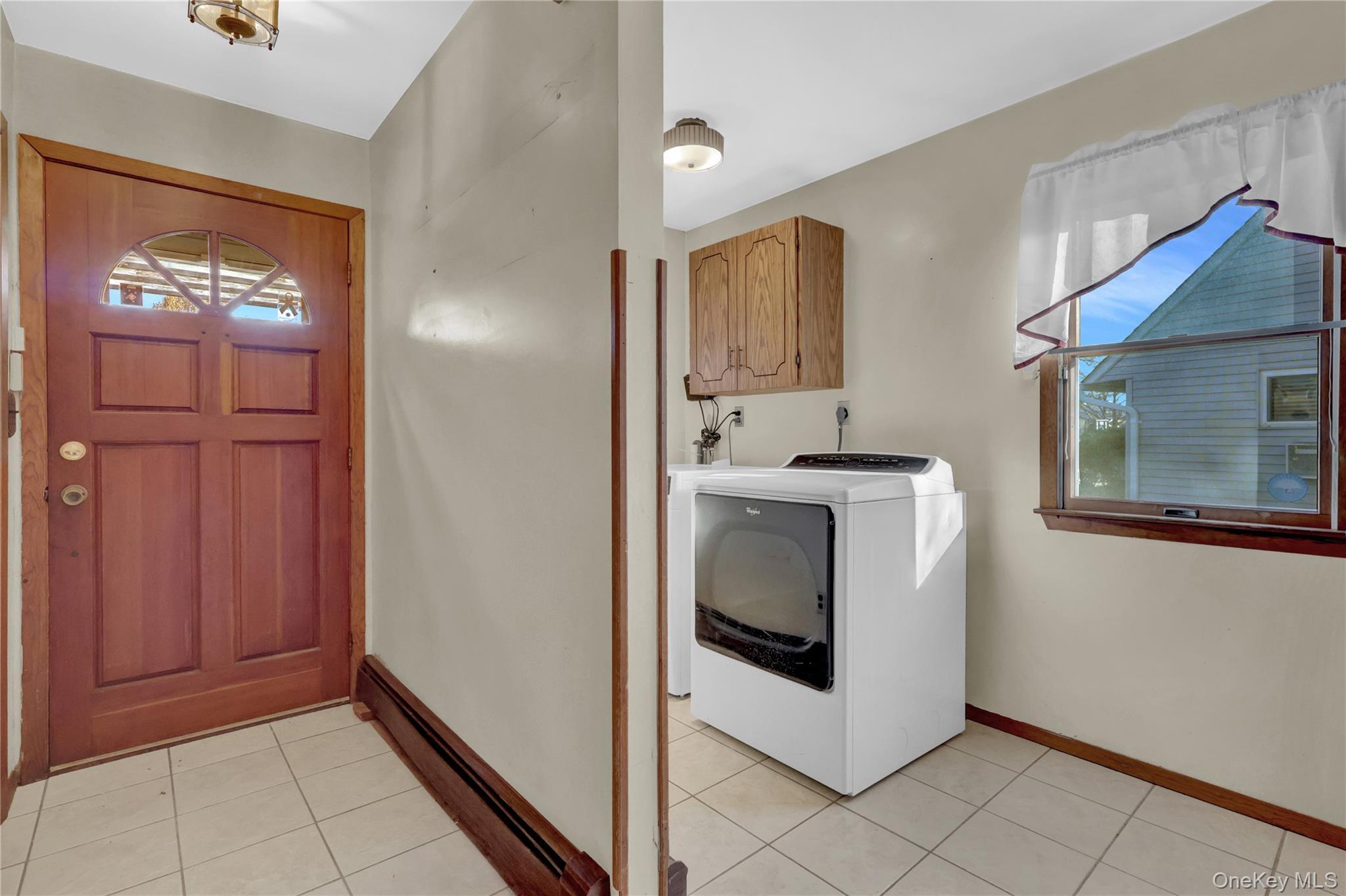 Single Family Welcome Nassau County, NY 11793, MLS-940403-19