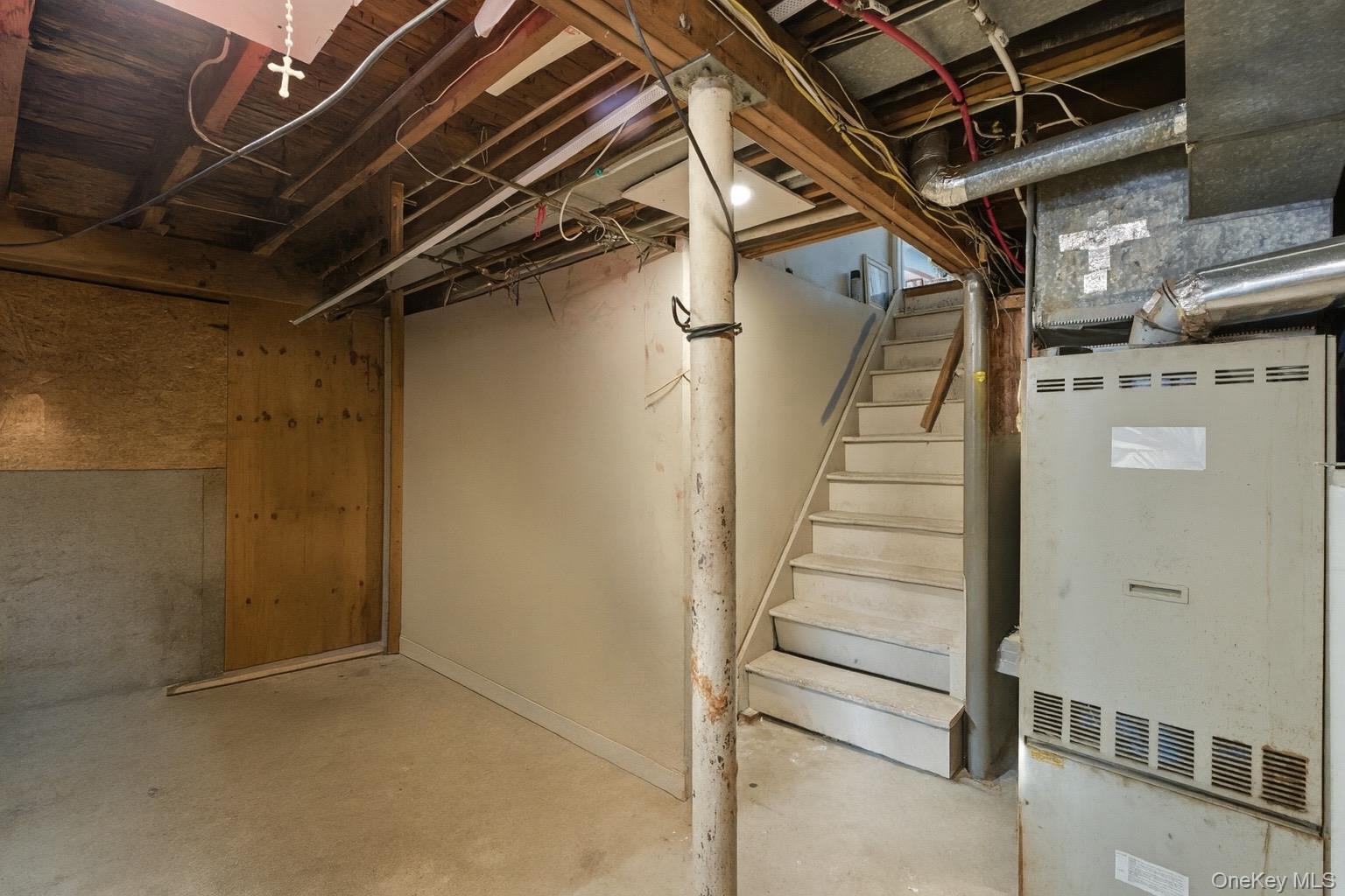 Single Family Timberline  Suffolk County, NY 11717, MLS-940410-13