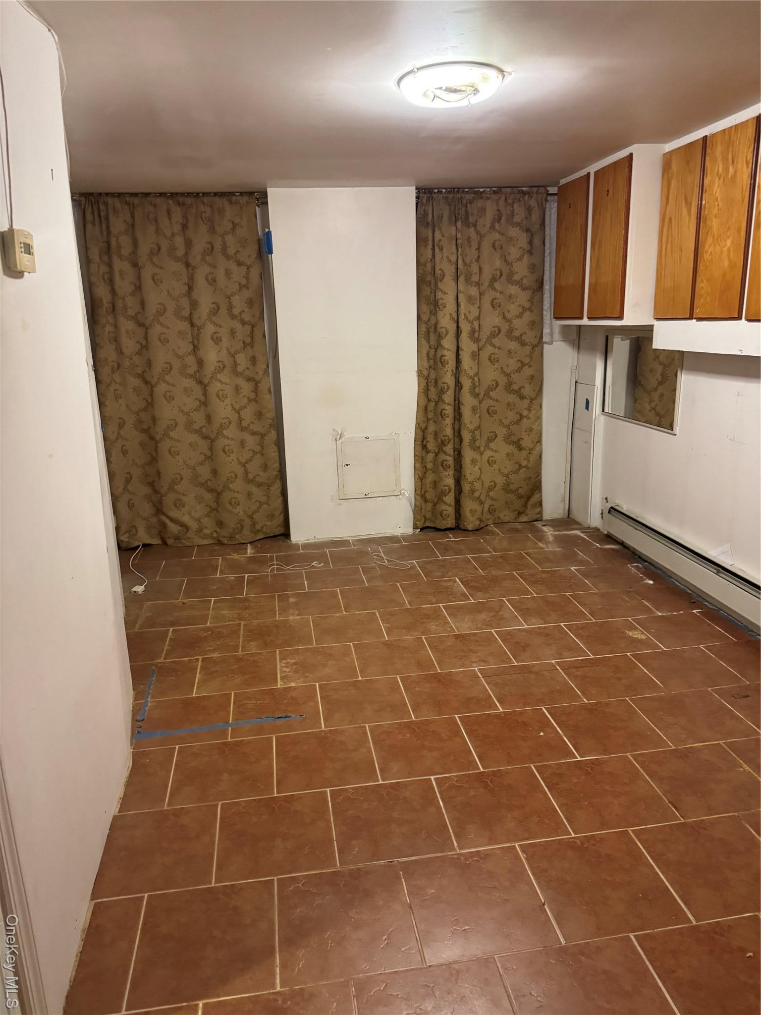 Single Family 97 Queens, NY 11369, MLS-940426-12