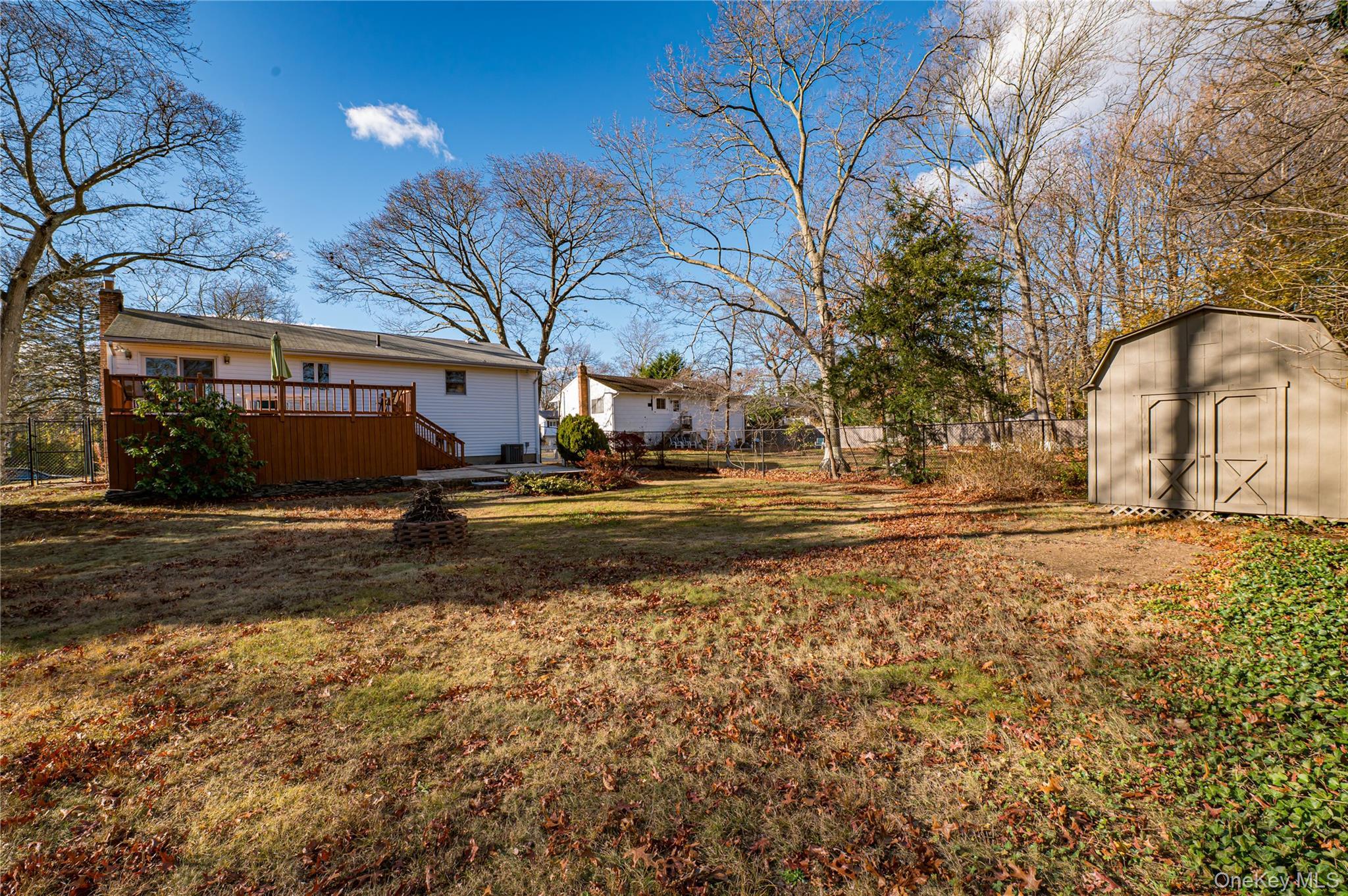 Single Family Fiore Suffolk County, NY 11780, MLS-940433-27