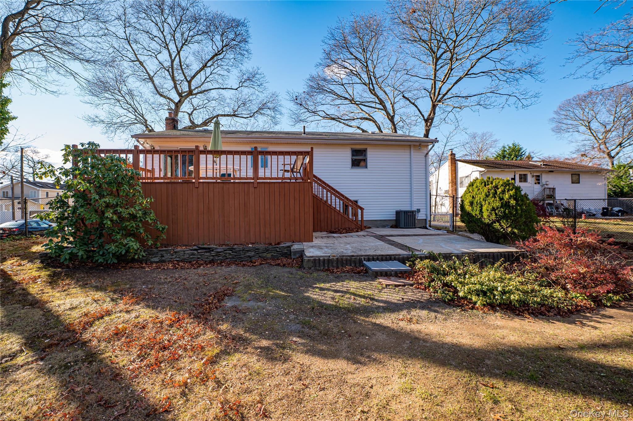 Single Family Fiore Suffolk County, NY 11780, MLS-940433-28