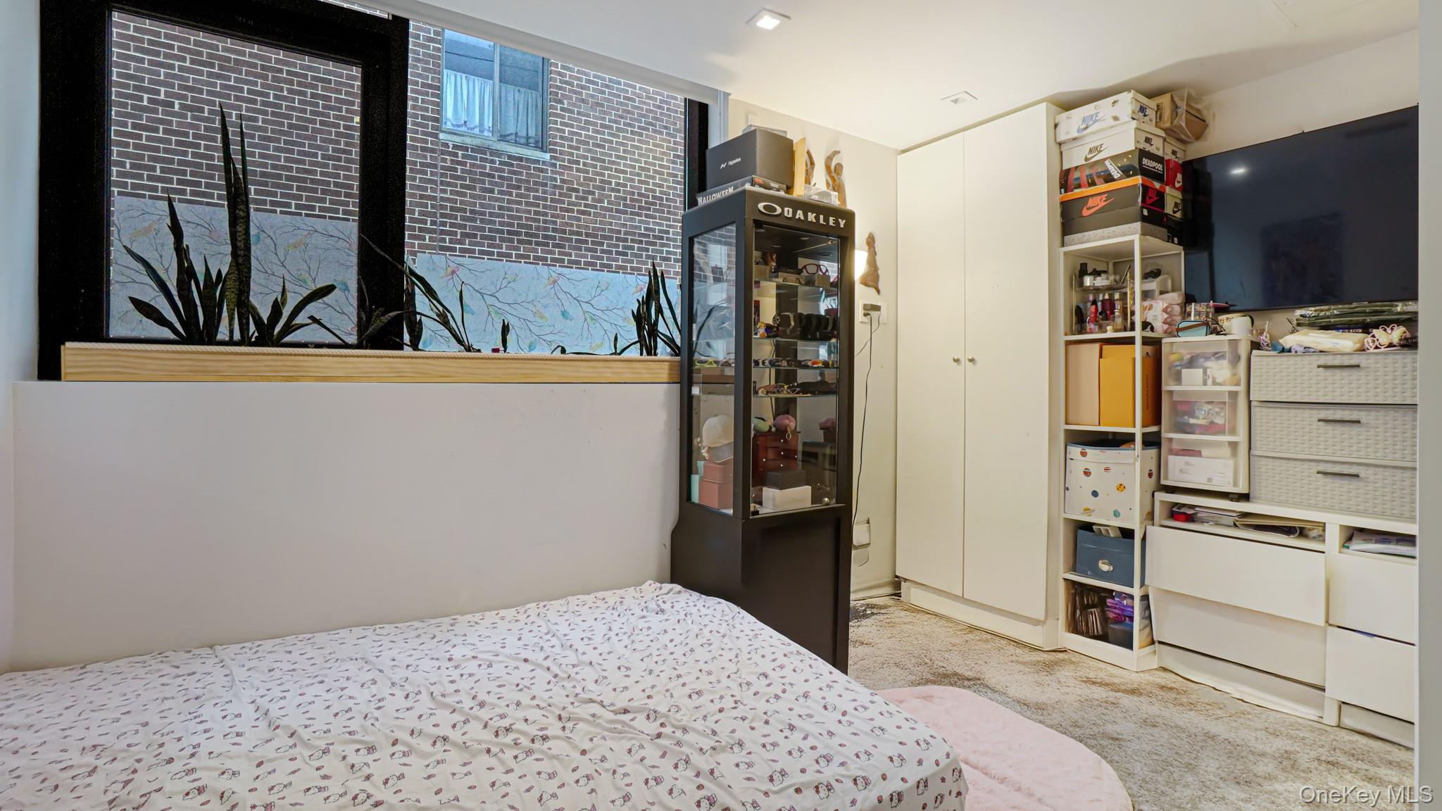 Condo 95th  Brooklyn, NY 11209, MLS-940449-17