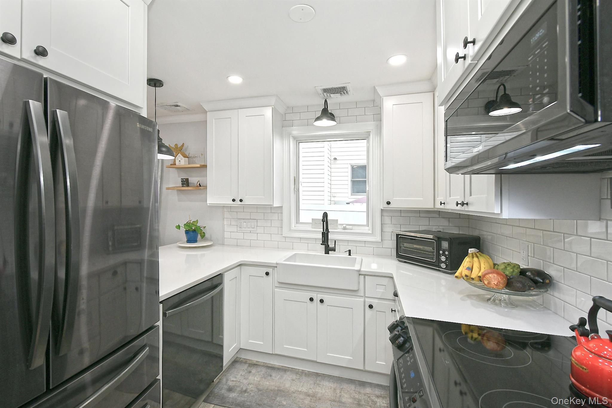 Single Family Beach Nassau County, NY 11566, MLS-940464-16