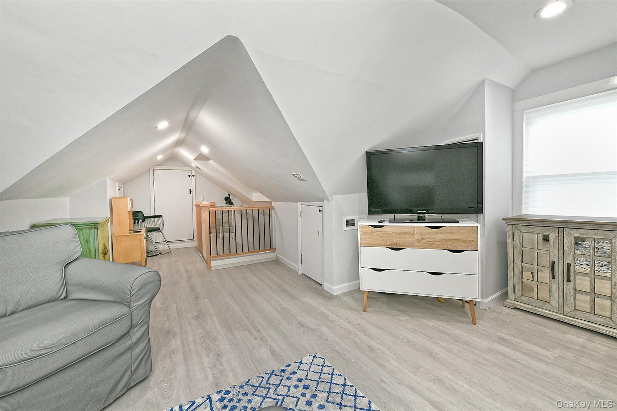 Single Family Beach Nassau County, NY 11566, MLS-940464-29