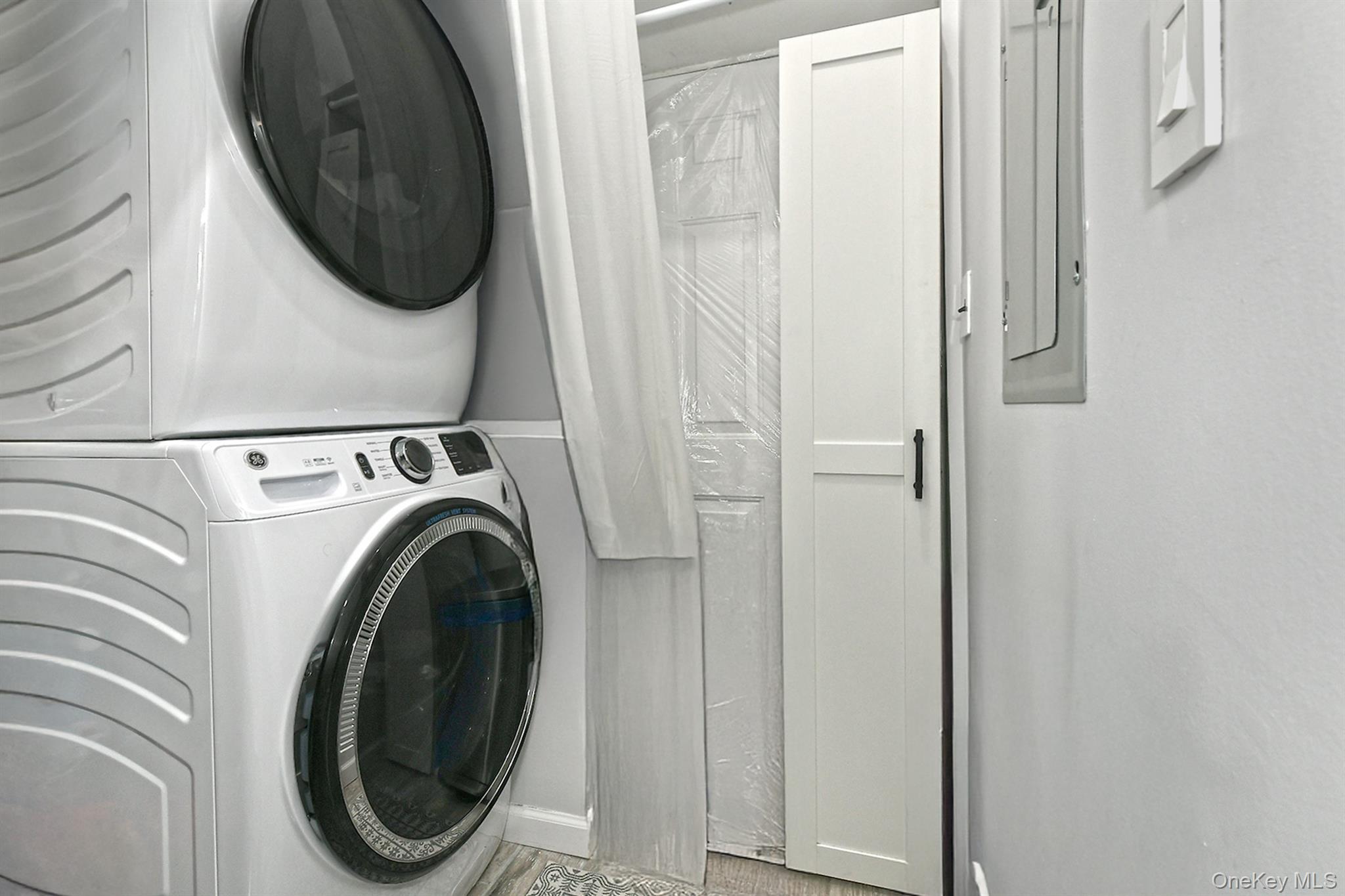 Single Family Beach Nassau County, NY 11566, MLS-940464-31