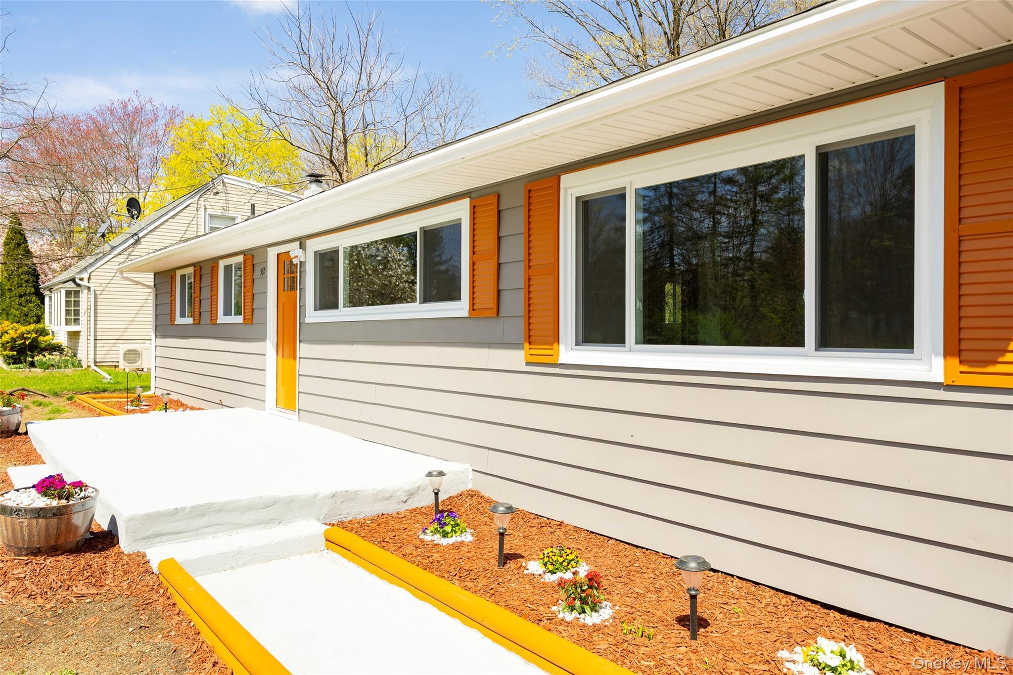 Single Family Old Hopewell  Dutchess County, NY 12533, MLS-940466-18