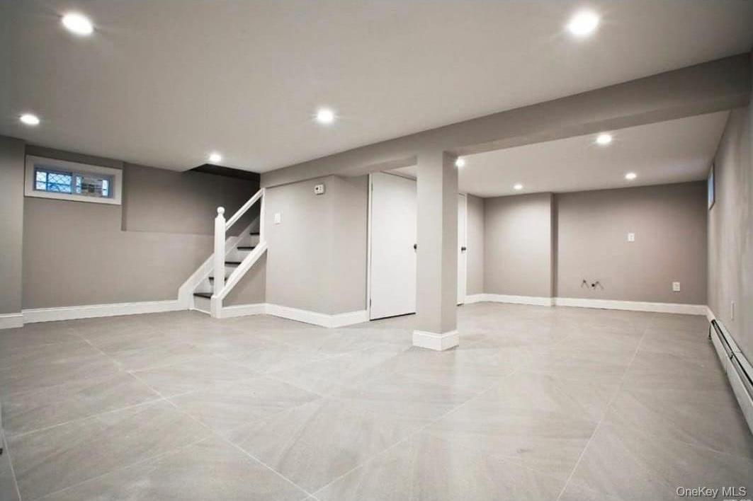 Single Family 114th  Queens, NY 11412, MLS-940476-15