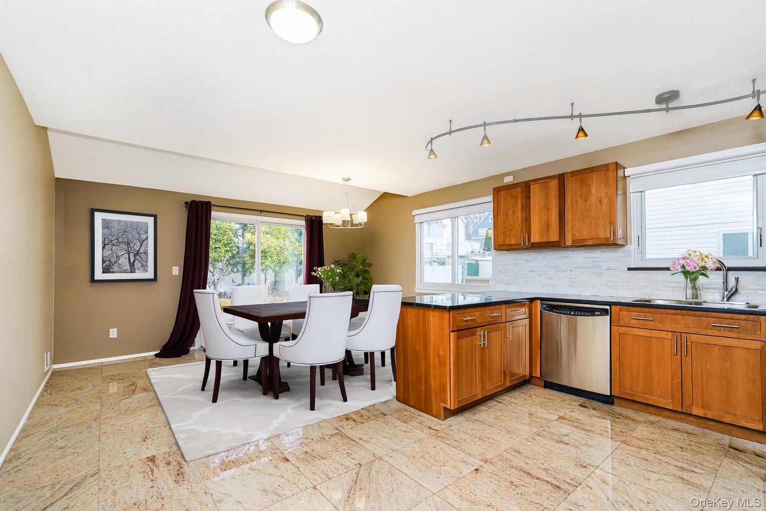 Single Family Elmbank Staten Island, NY 10312, MLS-940487-4