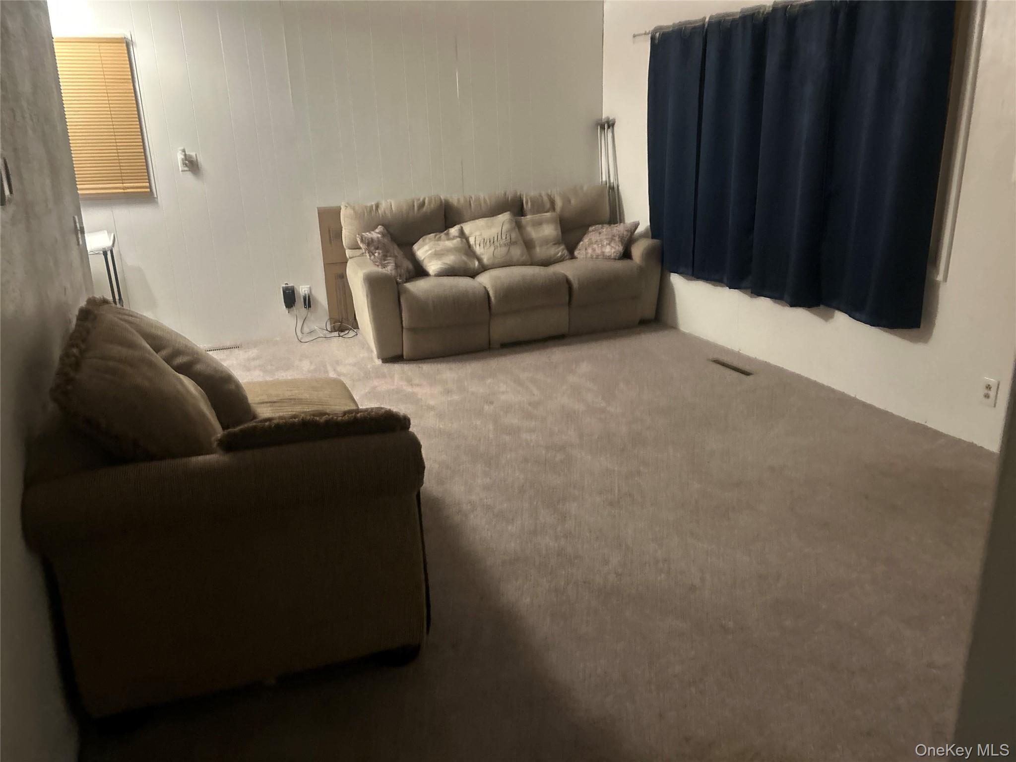 Single Family Van Wyck  Dutchess County, NY 12601, MLS-940493-3