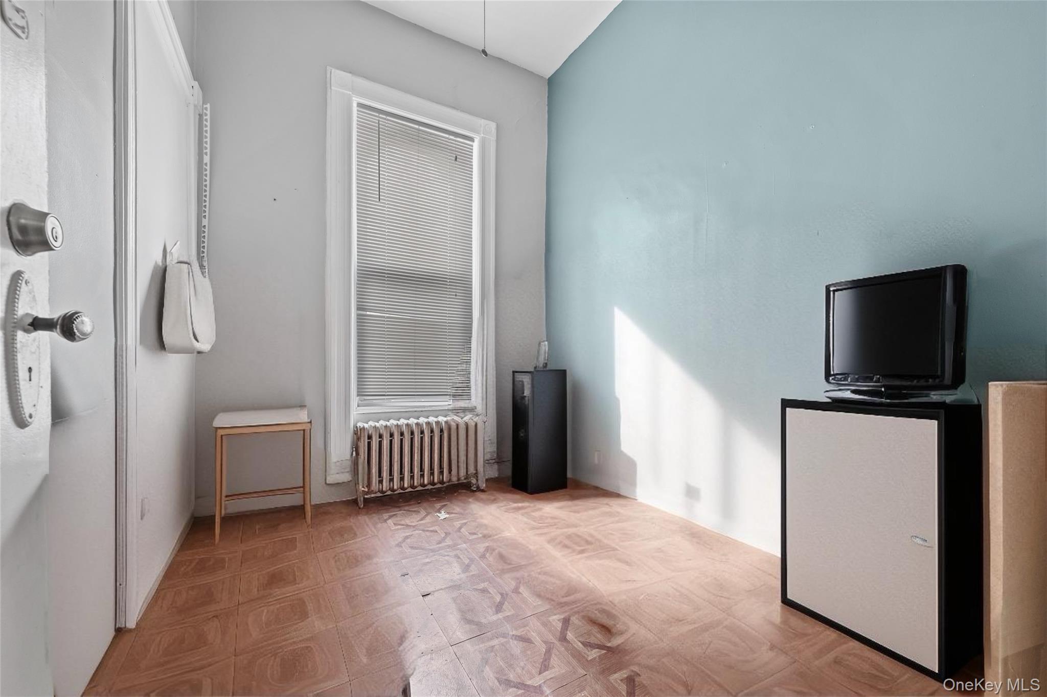 Single Family Weirfield  Brooklyn, NY 11237, MLS-940497-18