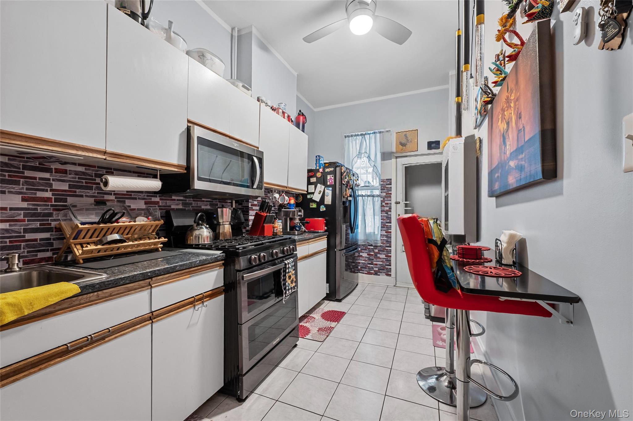 Single Family Weirfield  Brooklyn, NY 11237, MLS-940497-4