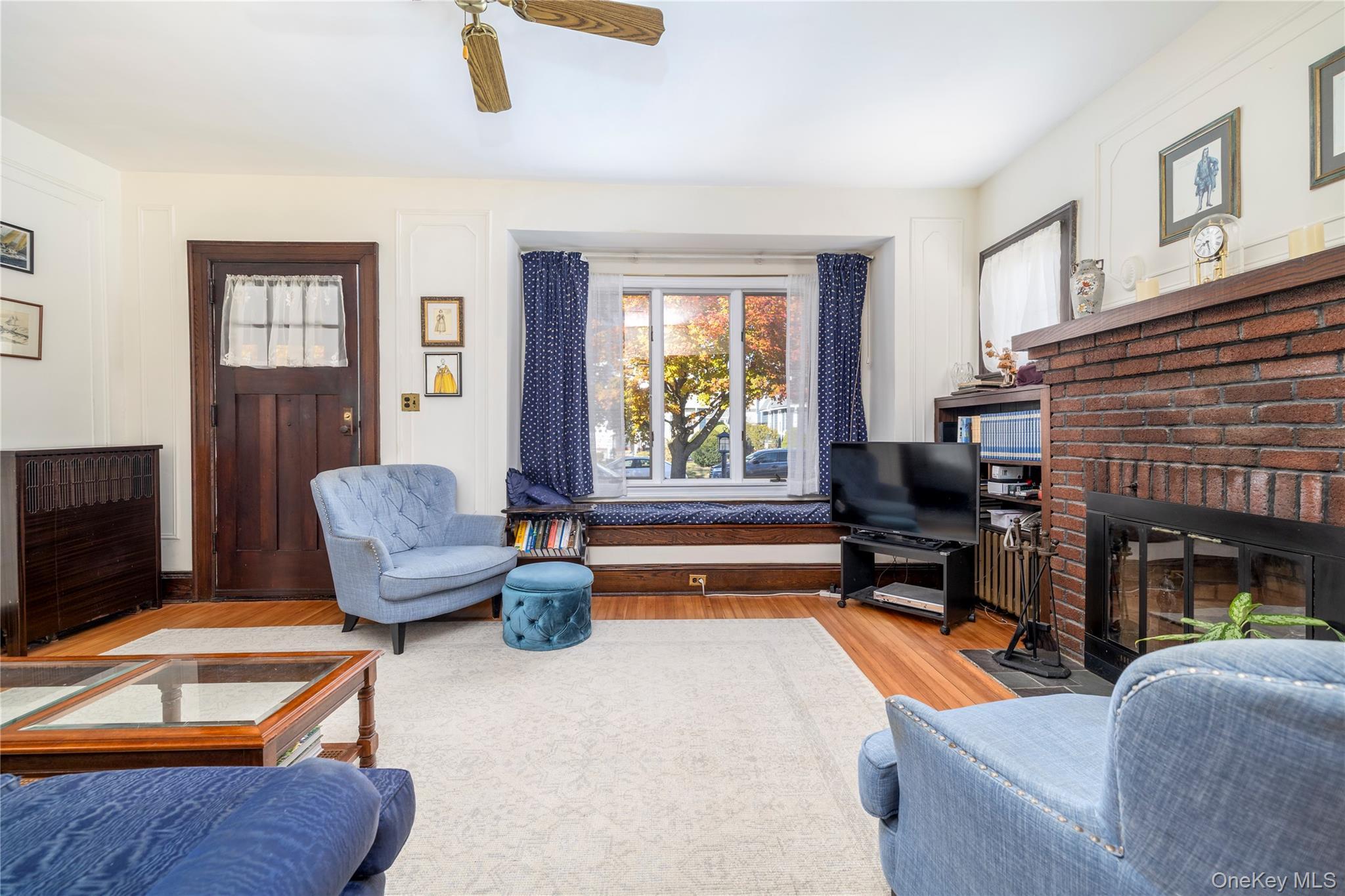 Single Family Sherman  Nassau County, NY 11563, MLS-940531-5