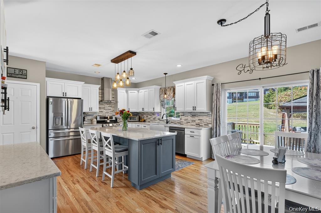 Single Family Harcourt Cosman Orange County, NY 12550, MLS-940536-10