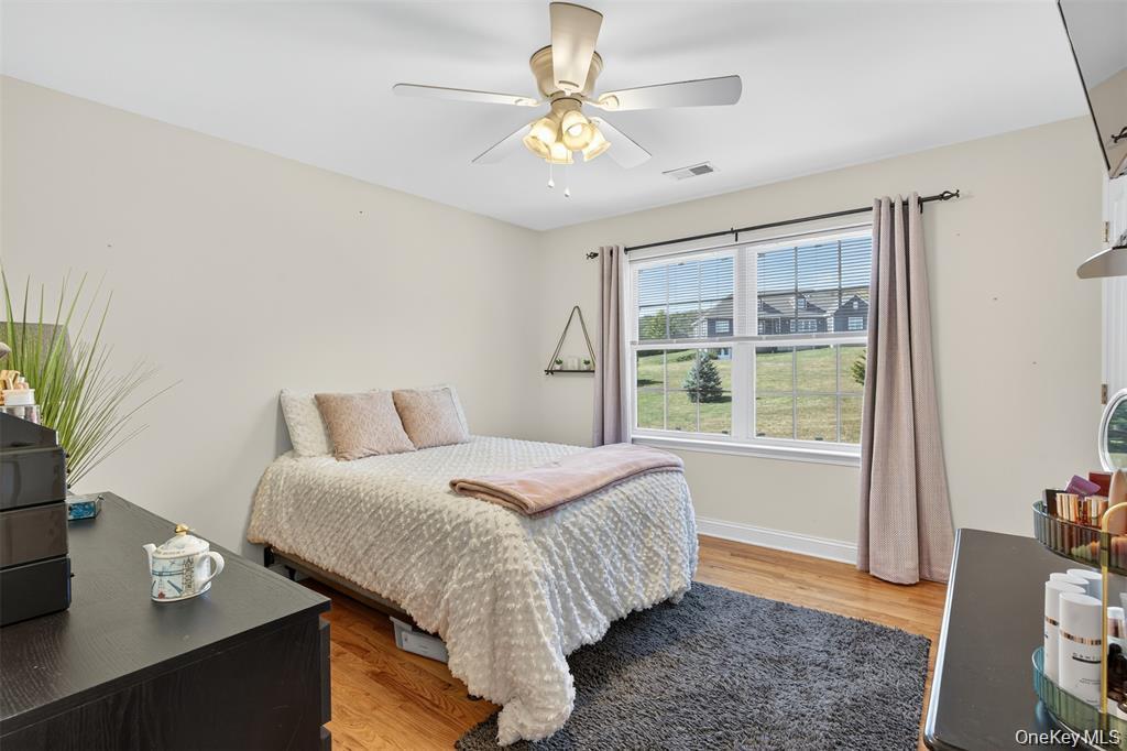 Single Family Harcourt Cosman Orange County, NY 12550, MLS-940536-21