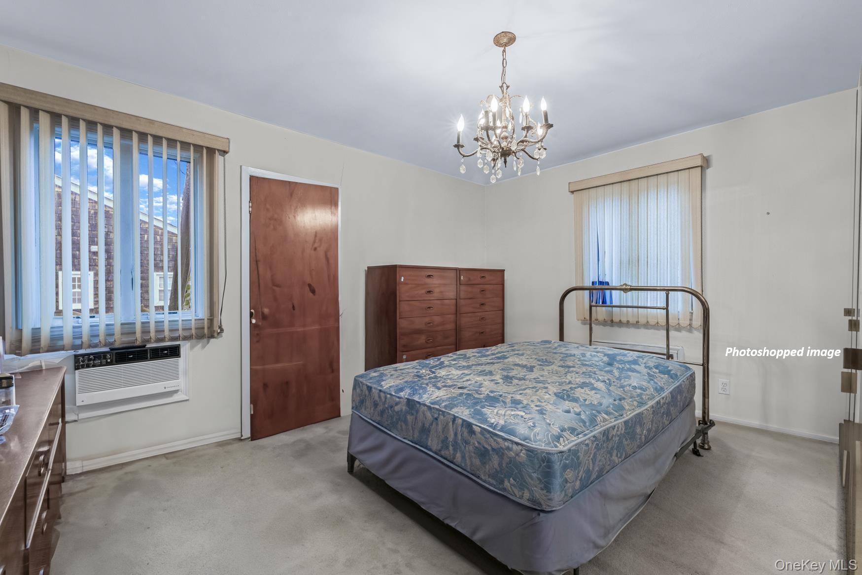 Single Family Richmond  Queens, NY 11363, MLS-940538-10