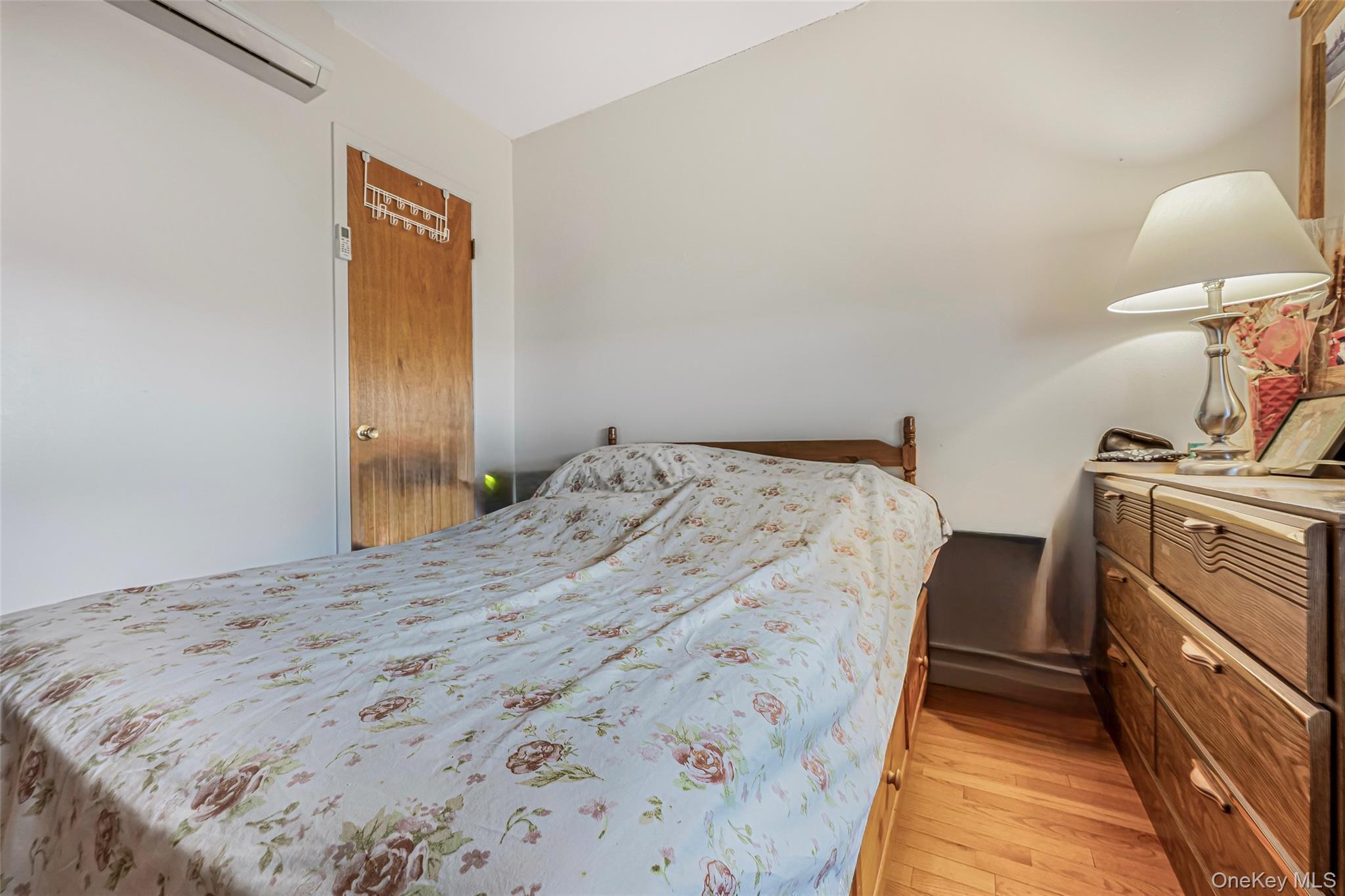 Condo Calamus  Queens, NY 11373, MLS-940539-12