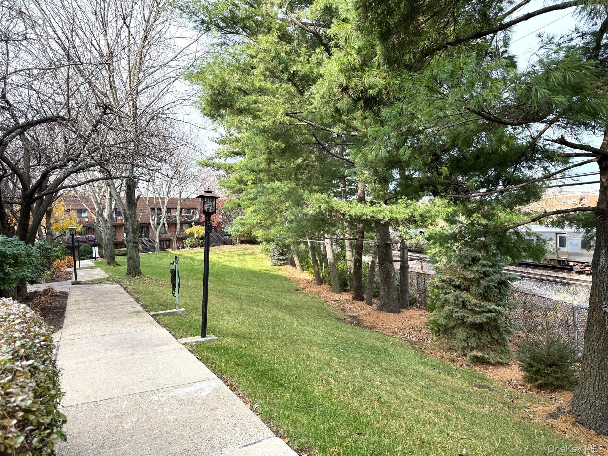 Condo Calamus  Queens, NY 11373, MLS-940539-3