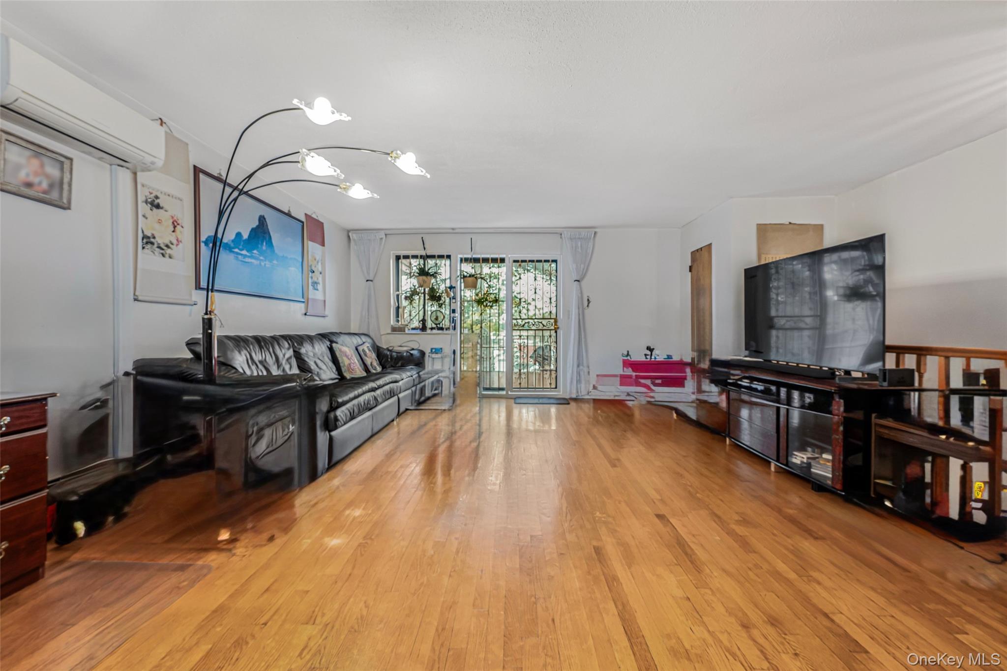 Condo Calamus  Queens, NY 11373, MLS-940539-8