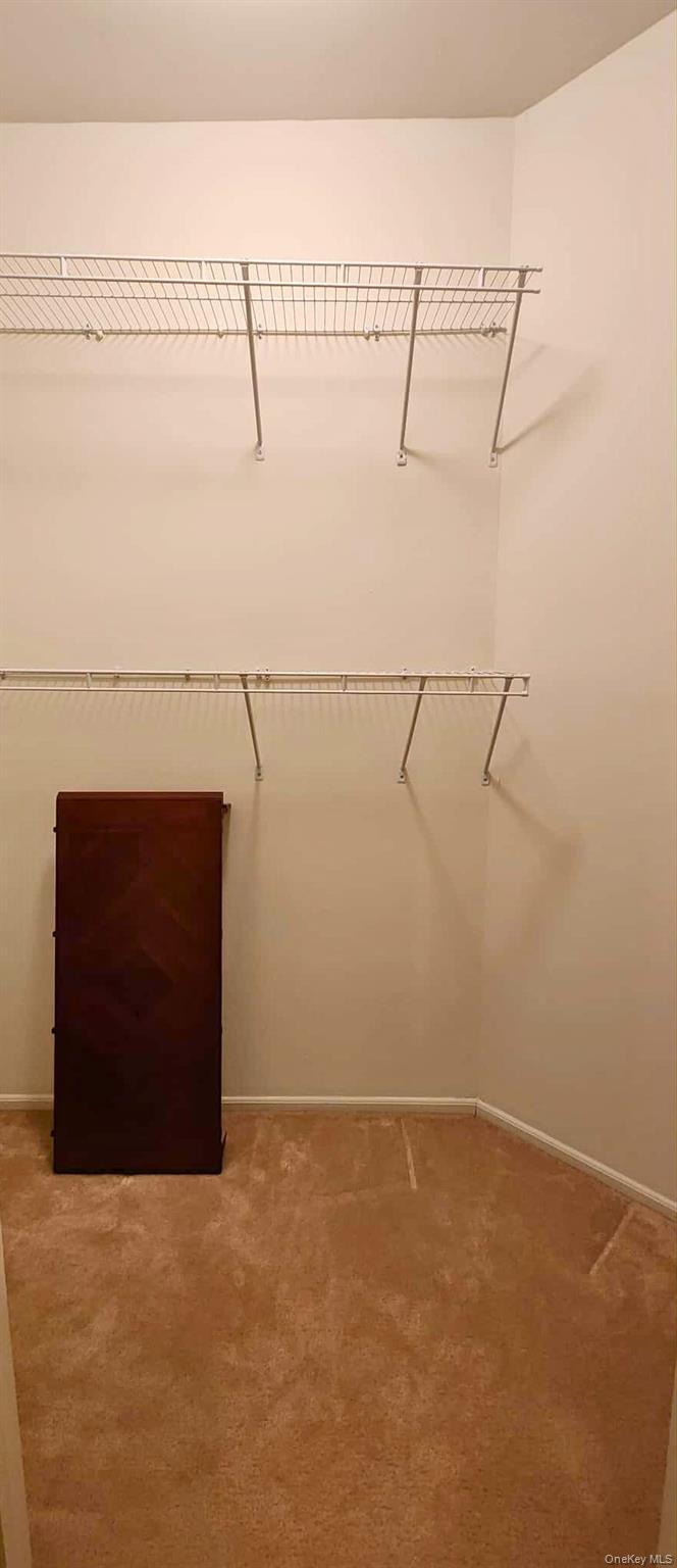 Condo Narragansett Villas  Suffolk County, NY 11757, MLS-940576-17