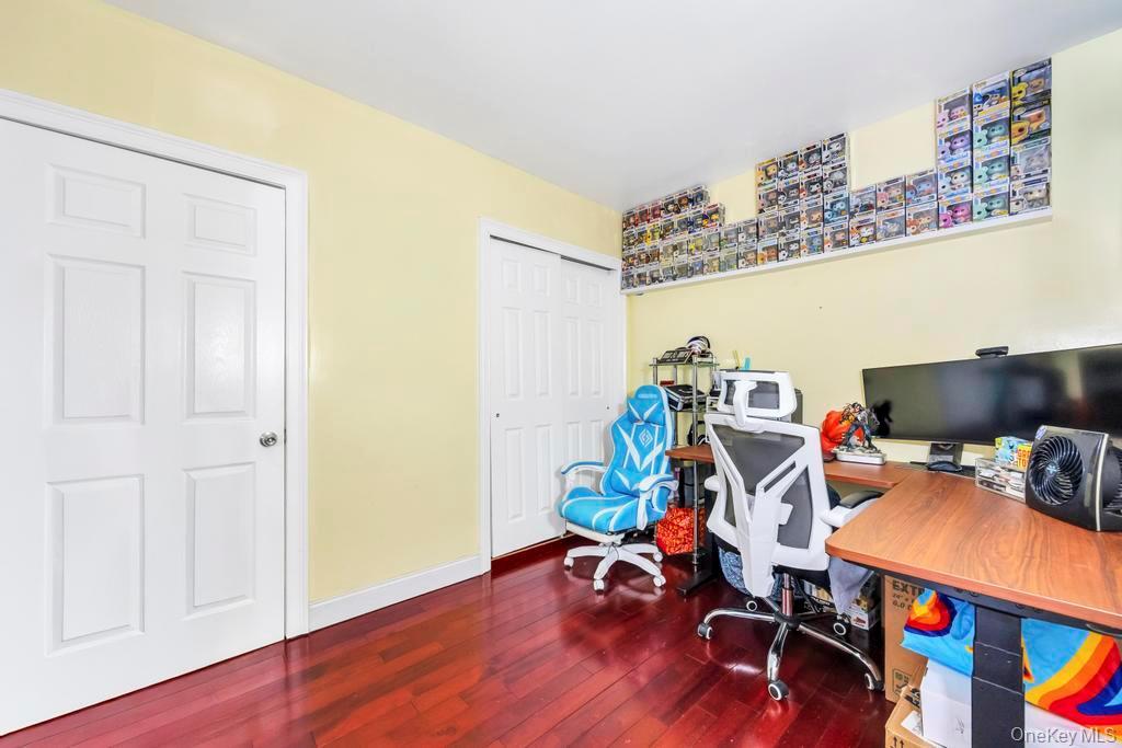 Single Family 86th St  Queens, NY 11416, MLS-940583-9