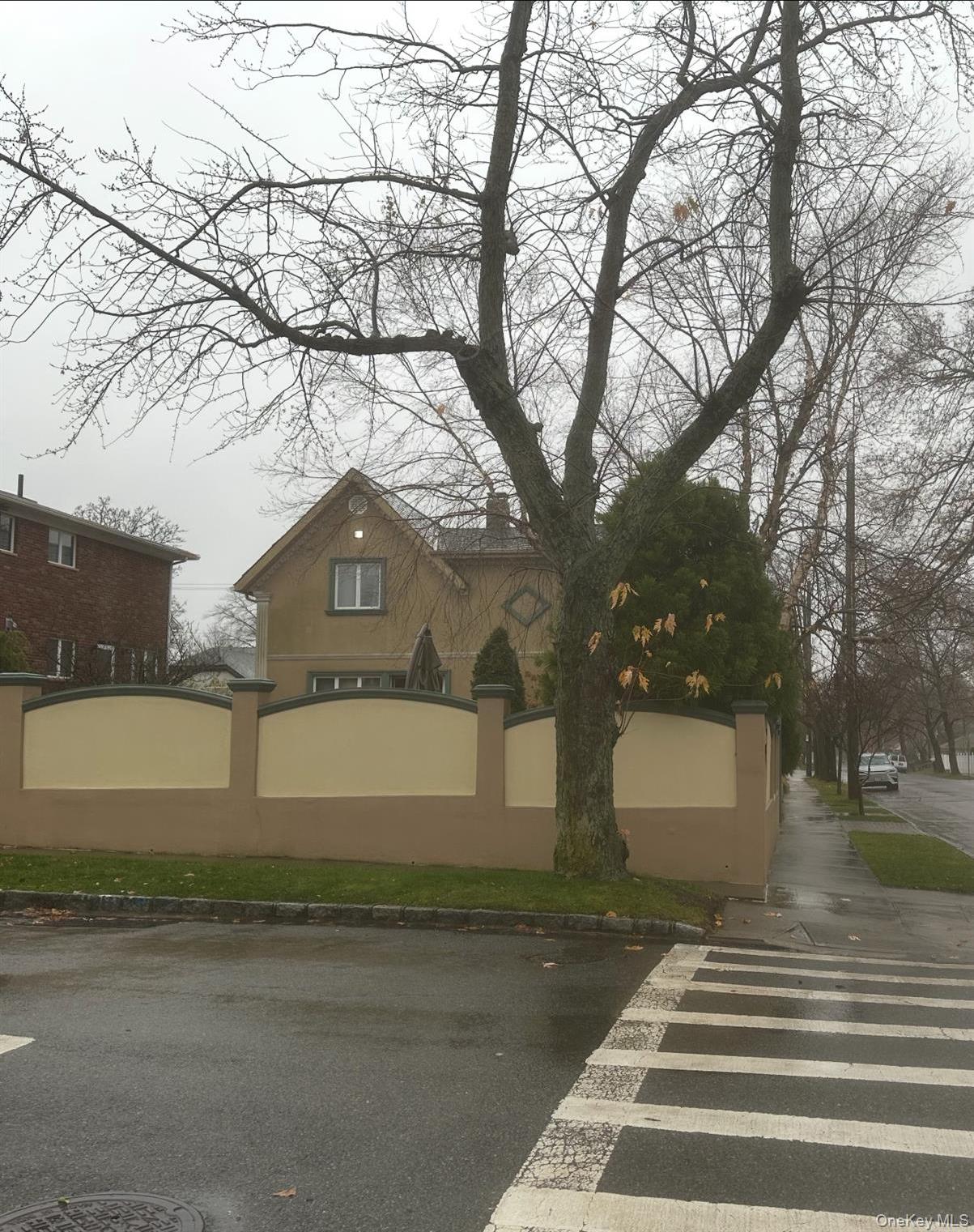 Single Family 157th  Queens, NY 11357, MLS-940607-4