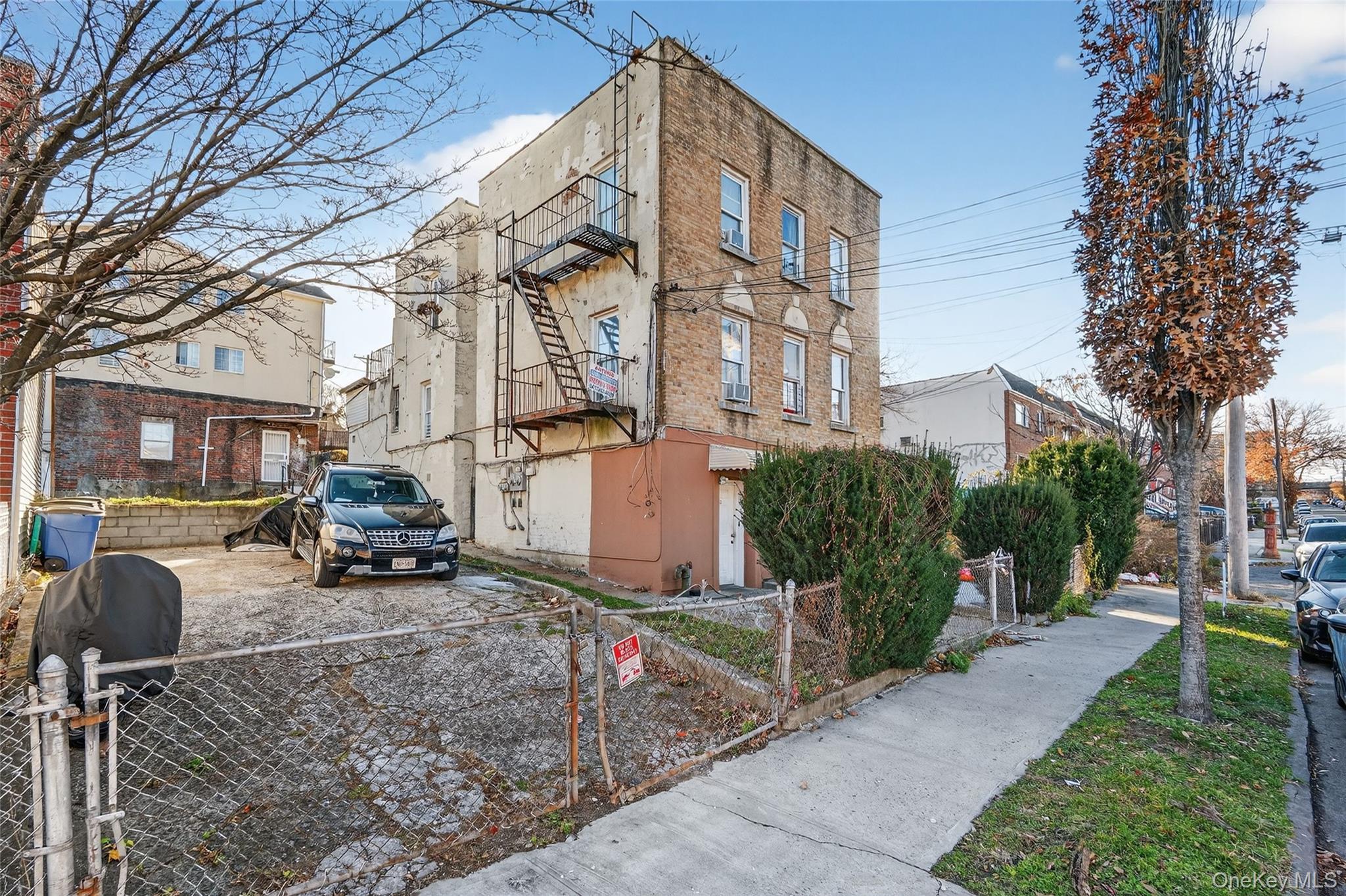 Single Family Bartholdi  Bronx, NY 10467, MLS-940625-5