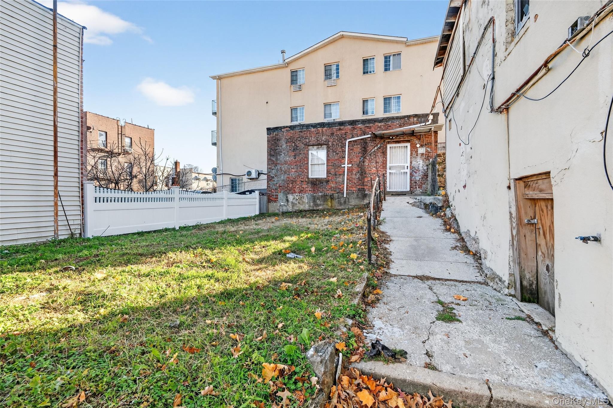 Single Family Bartholdi  Bronx, NY 10467, MLS-940625-9