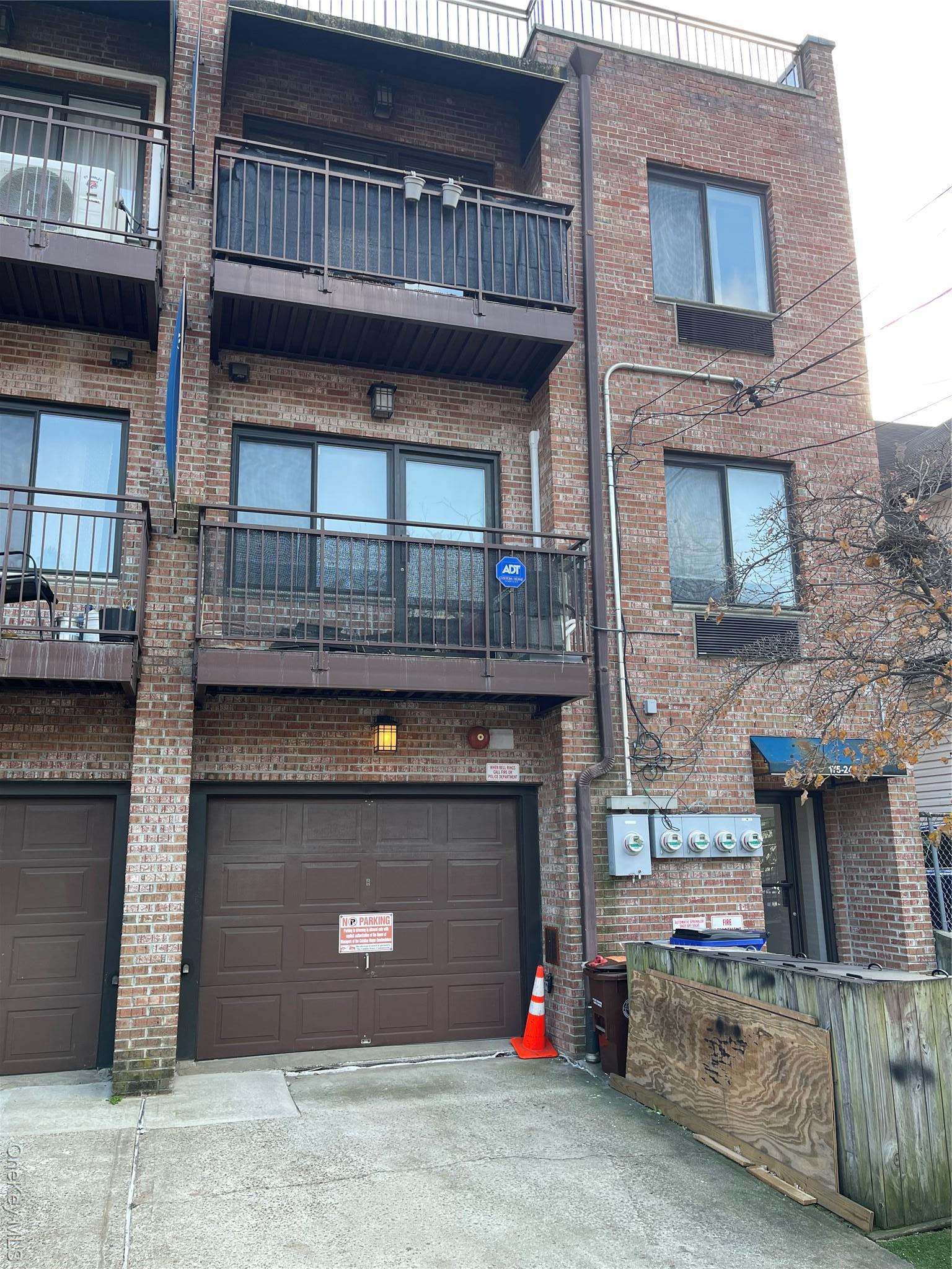 Condo 89th  Queens, NY 11432, MLS-940633-2