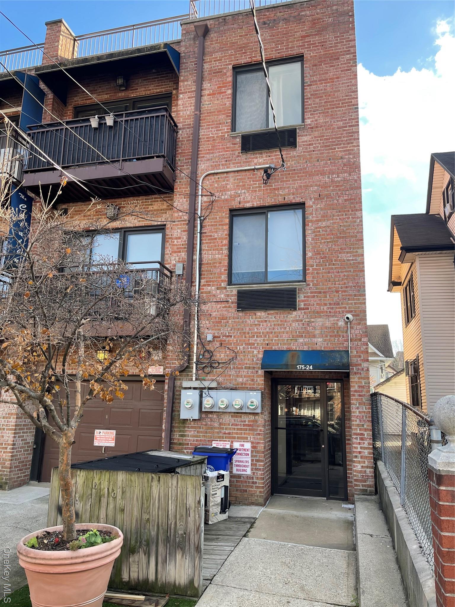 Condo 89th  Queens, NY 11432, MLS-940633-3