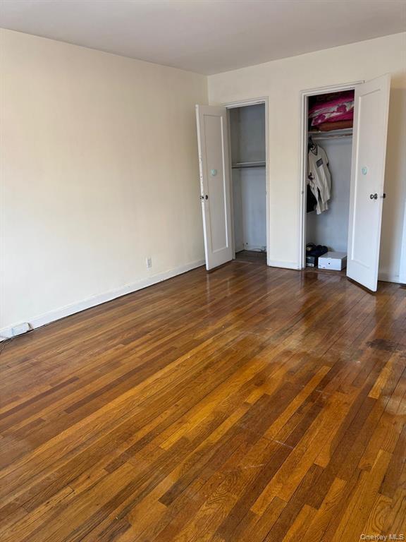 Single Family 141st  Queens, NY 11413, MLS-940639-29