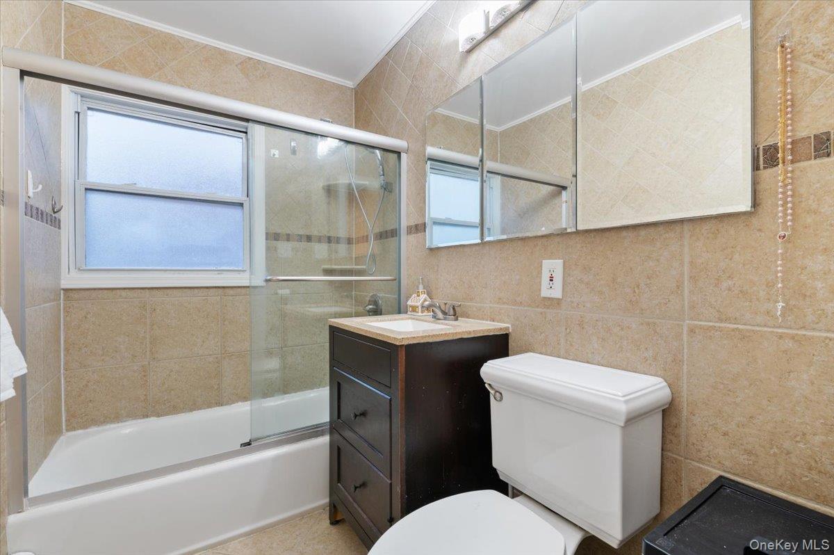 Single Family Mason  Nassau County, NY 11590, MLS-940647-14