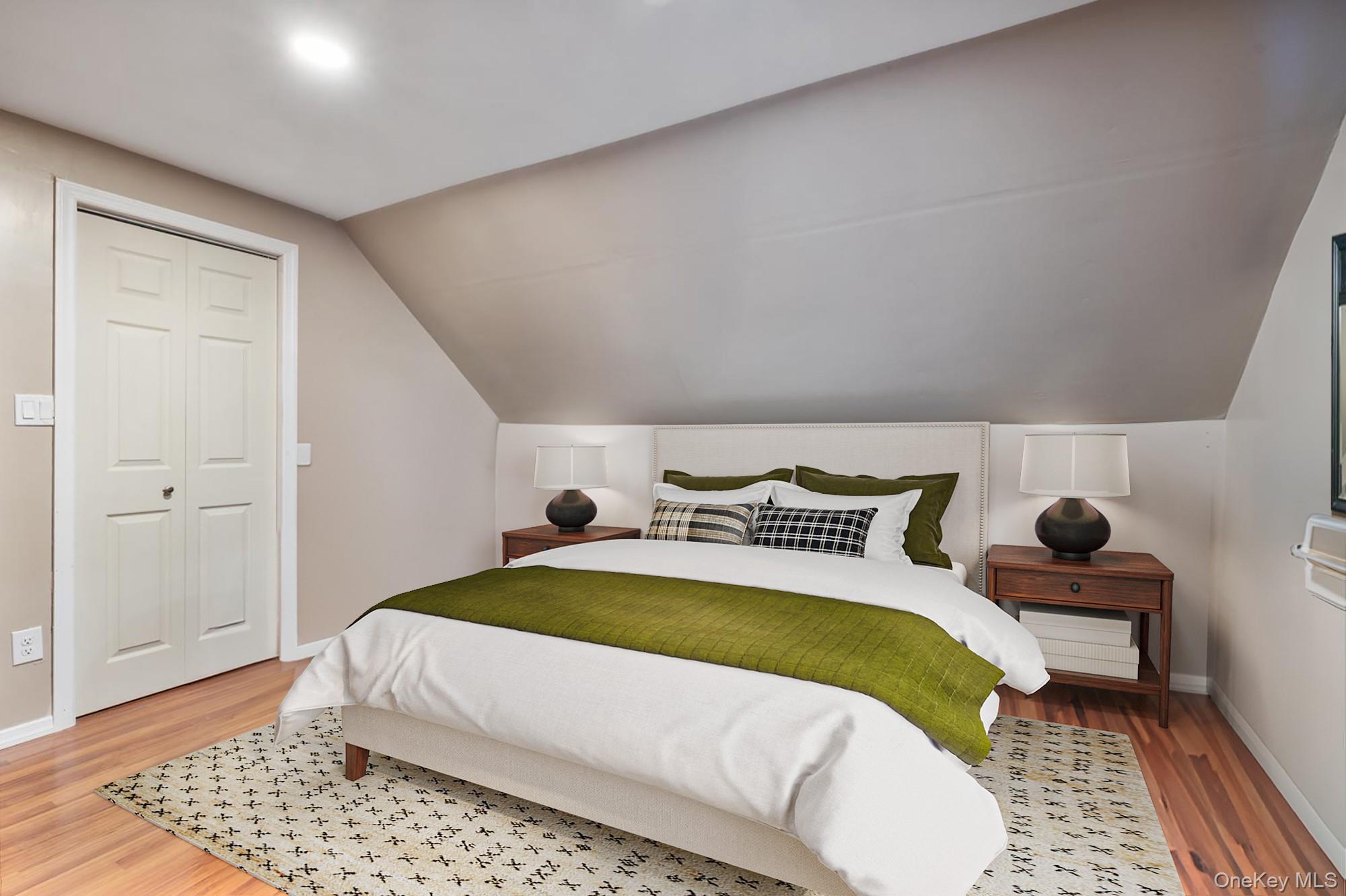 Single Family Mason  Nassau County, NY 11590, MLS-940647-16