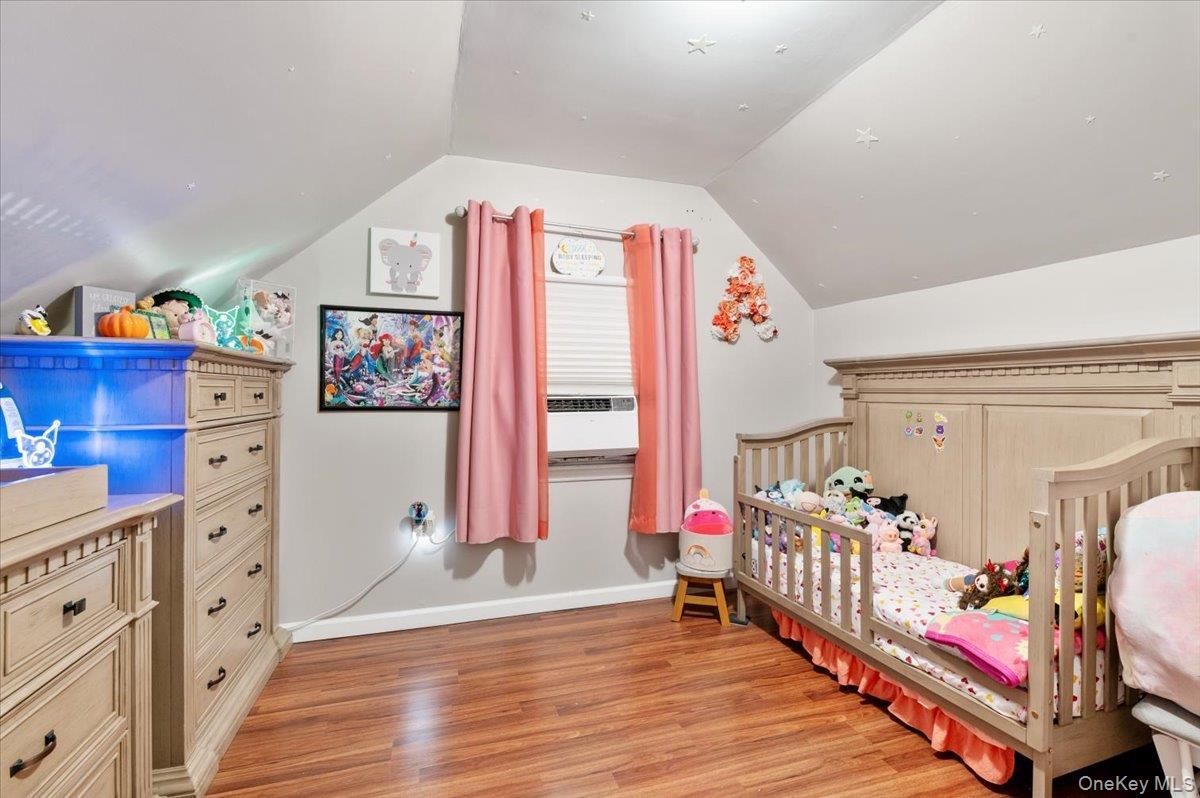 Single Family Mason  Nassau County, NY 11590, MLS-940647-17