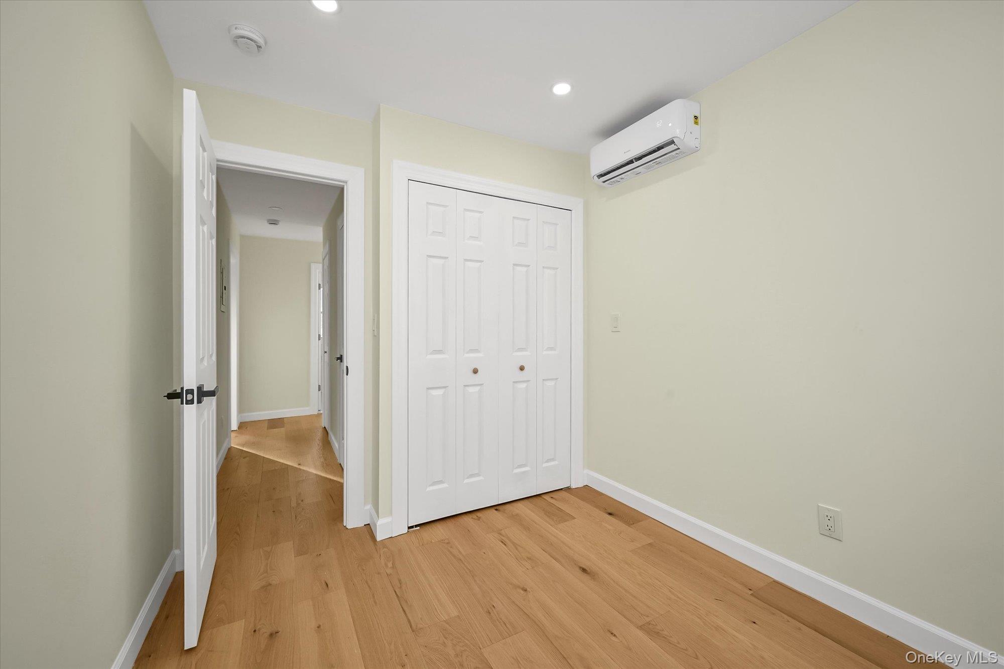 Single Family 233rd Queens, NY 11427, MLS-940657-20